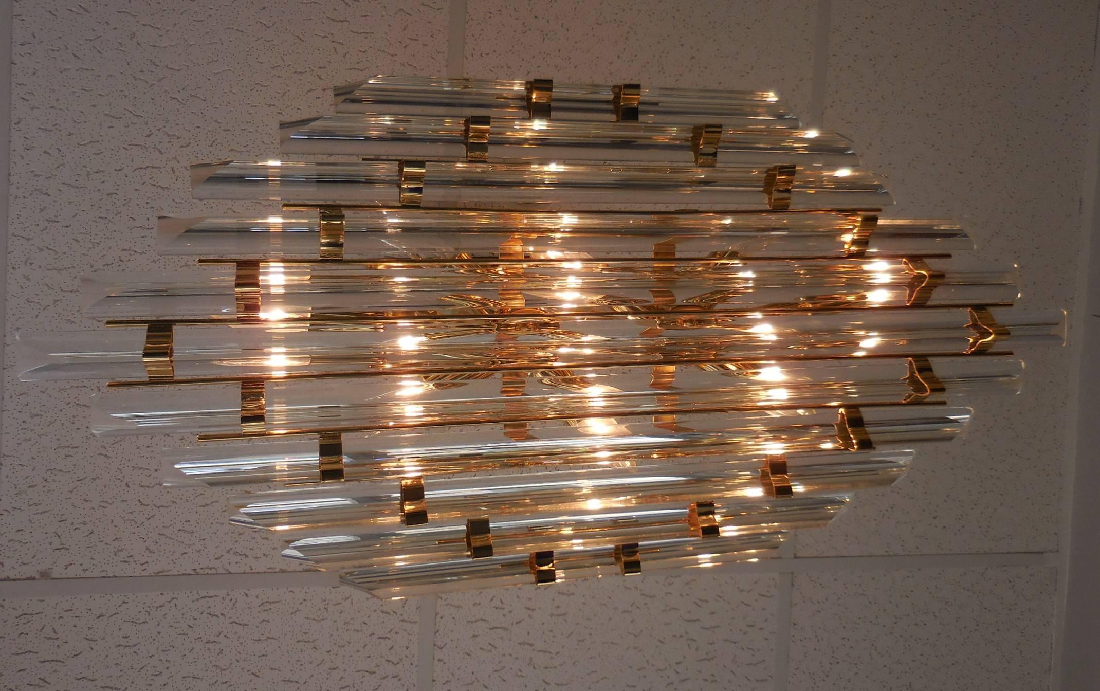 Modern and Rare Murano Chandelier with Glass Rods In Good Condition In Miami, FL