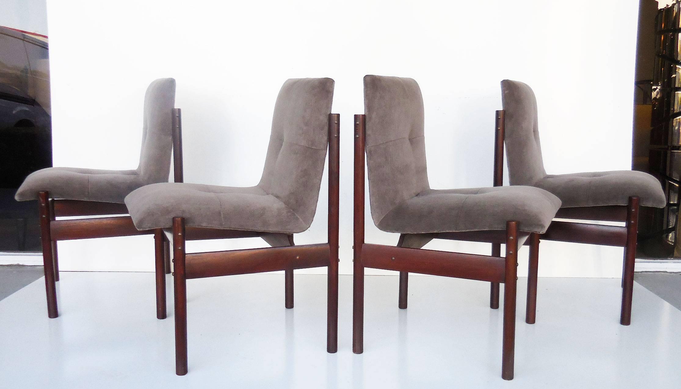 Four Rosewood Dining Chairs by Celina Moveis, Brazil 1960s 2
