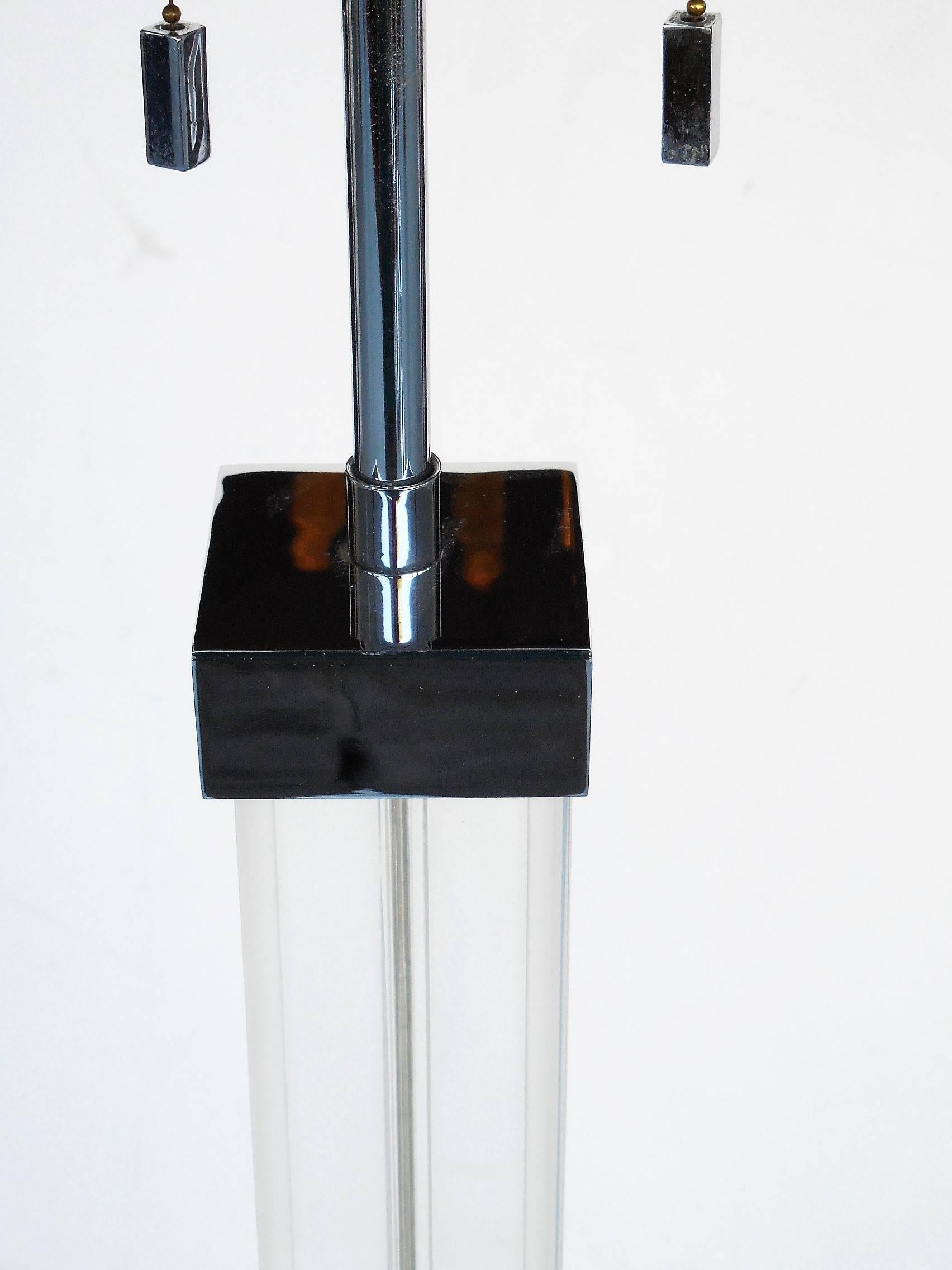 Karl Springer Floor Lamp in Lucite and Chrome In Excellent Condition In Miami, FL