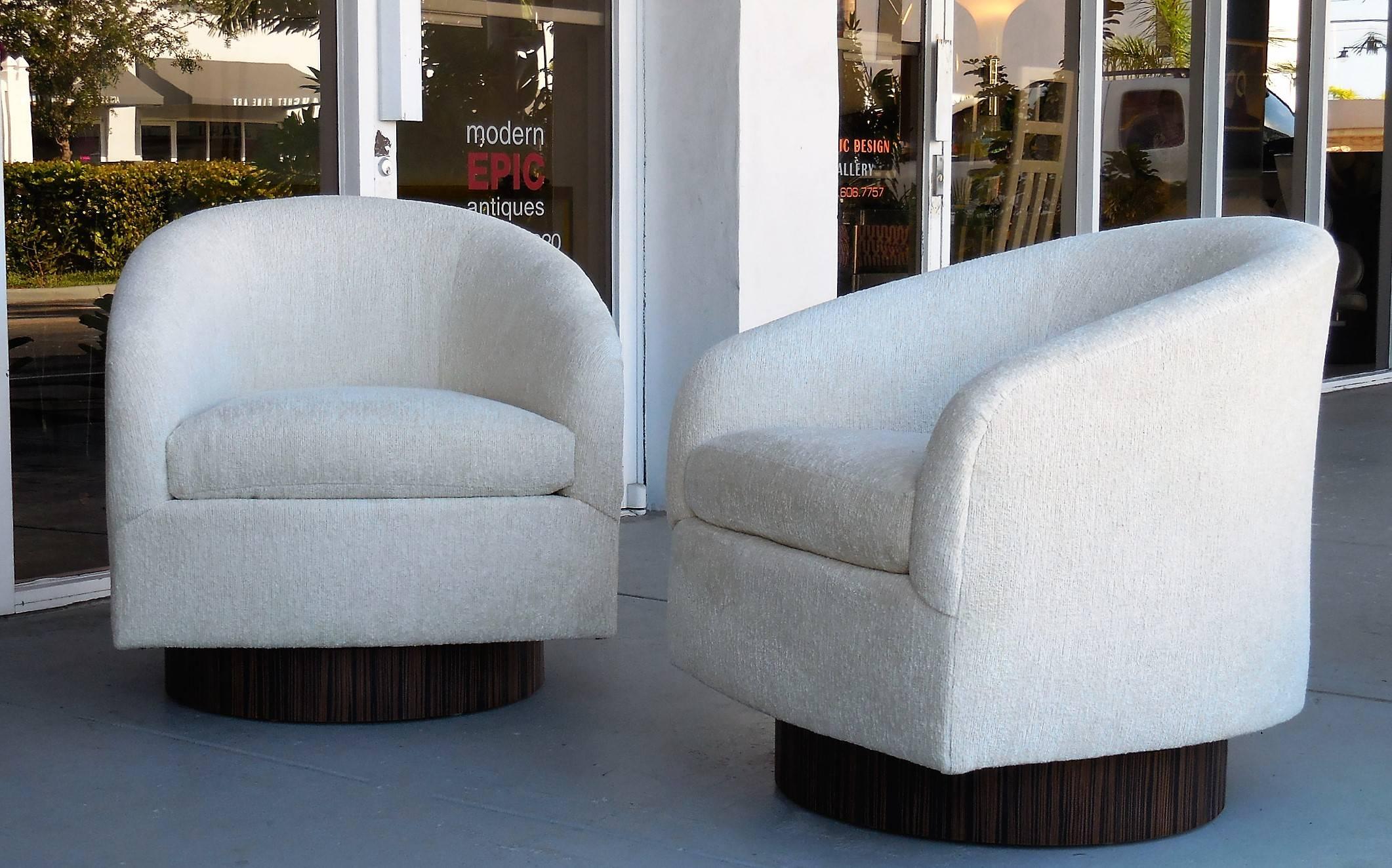Pair of Plush Swivel Chairs with Macassar Bases In Excellent Condition In Miami, FL