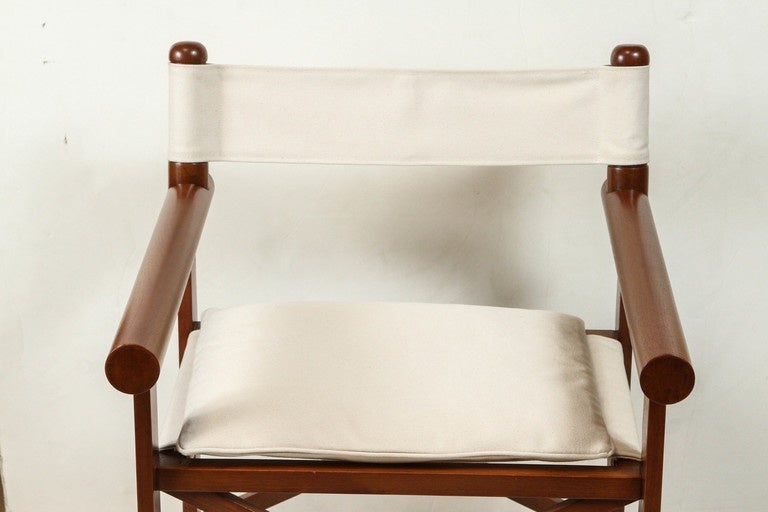 Beachwood Director Chair In Excellent Condition For Sale In South Pasadena, CA