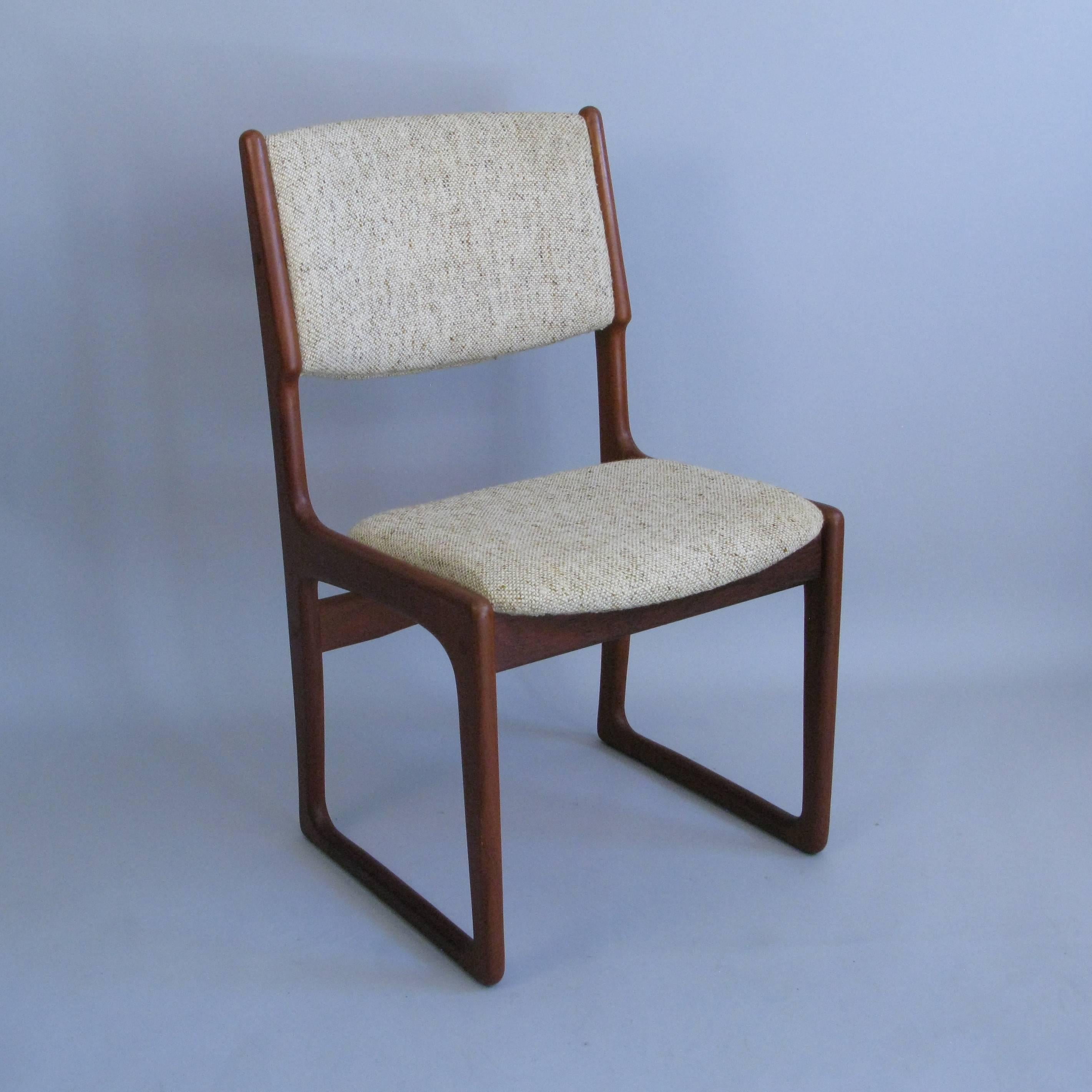Set of Six 1960s Danish Design Chairs by Benny Linden In Good Condition In Hudson, NY