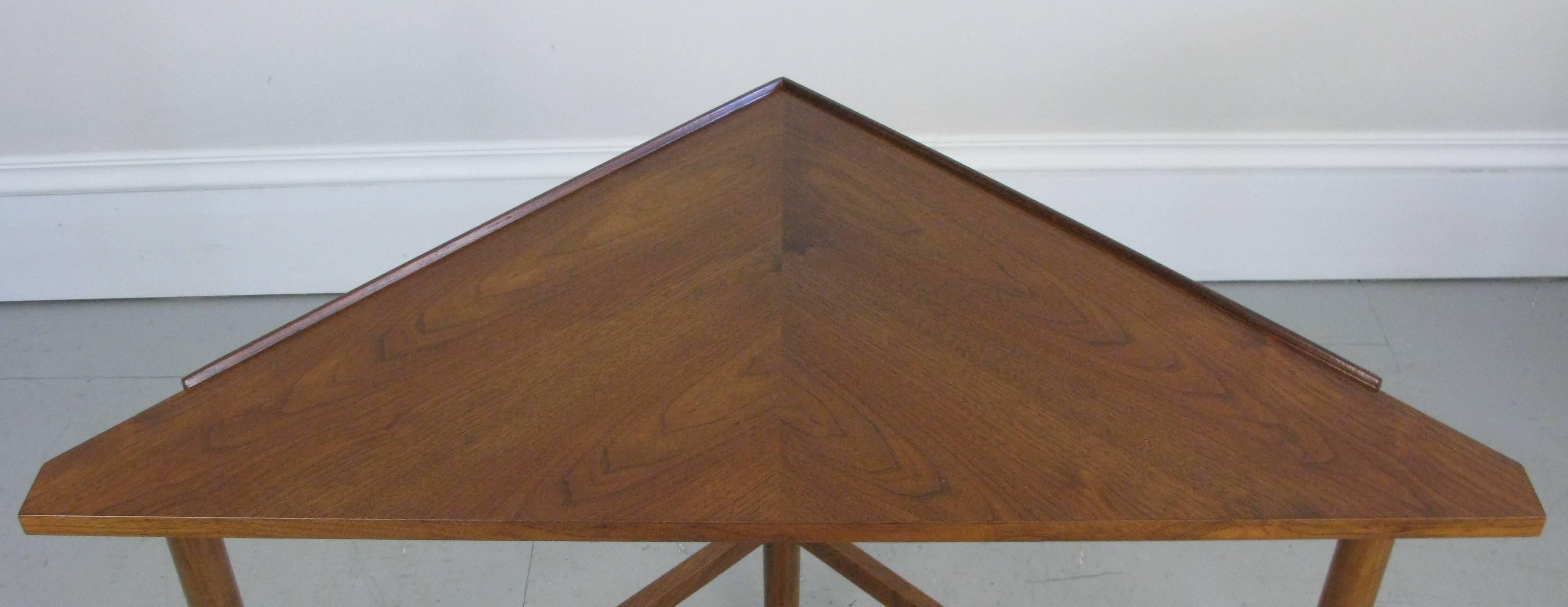 Mid-Century Walnut Corner Console by Edward Wormley for Dunbar In Excellent Condition In Hudson, NY