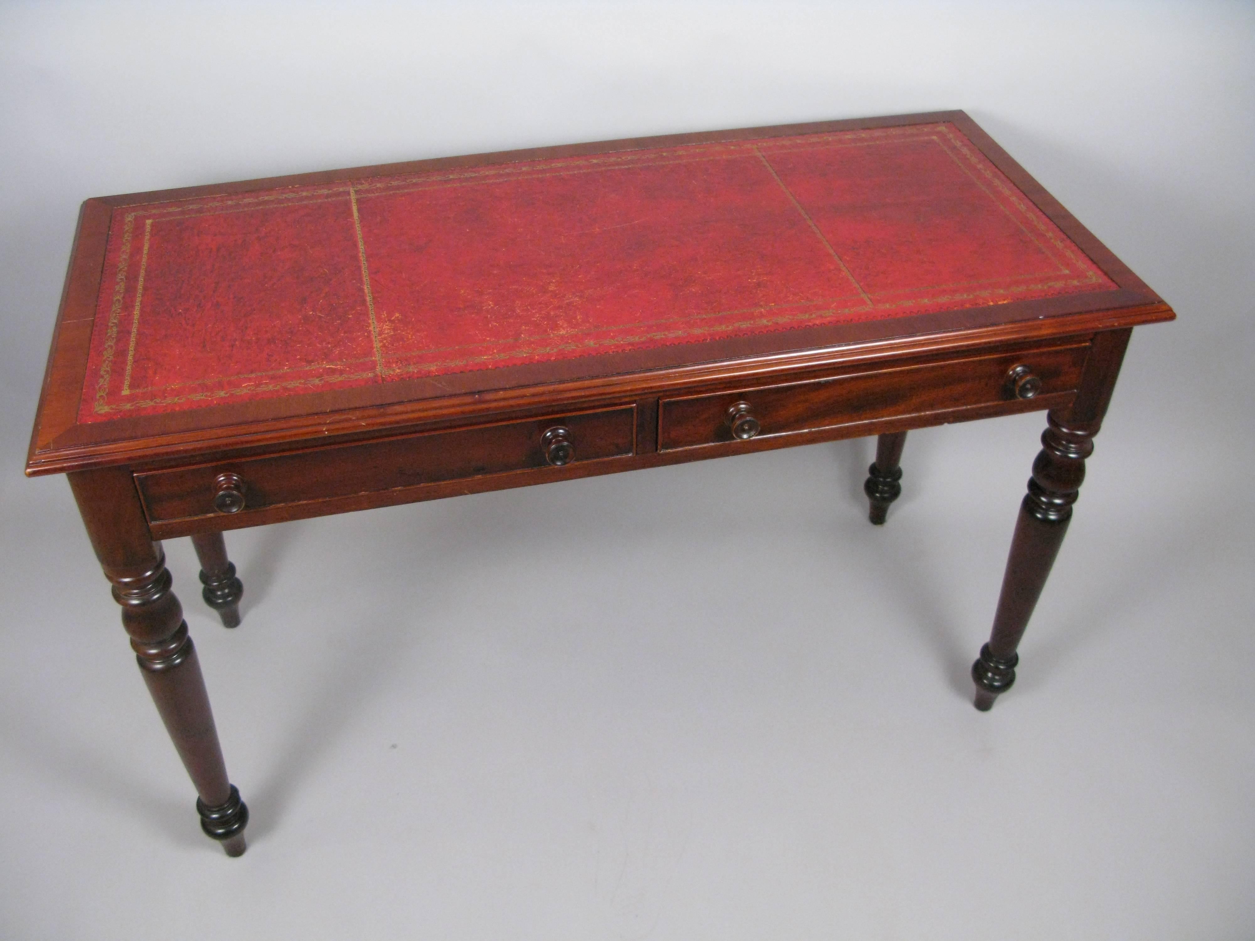 William IV 19th Century English Mahogany and Leather Top Writing Desk