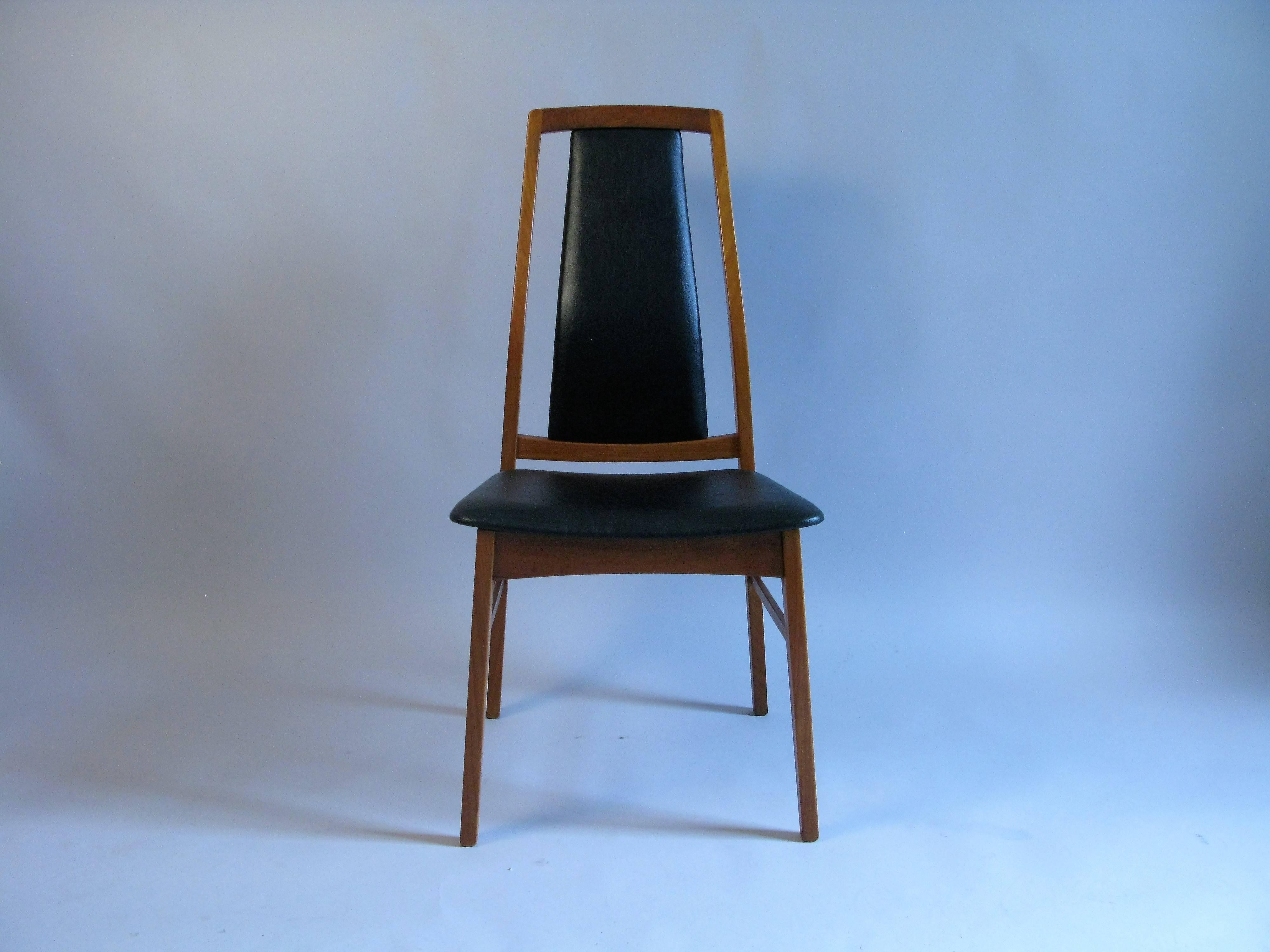 Handsome set of Danish teak dining chairs from 1970. Original upholstery is in excellent condition.