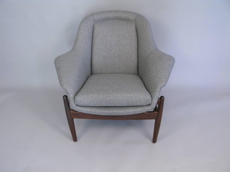 Pair of Midcentury George Tanier Selection Danish Lounge Chairs at 1stDibs
