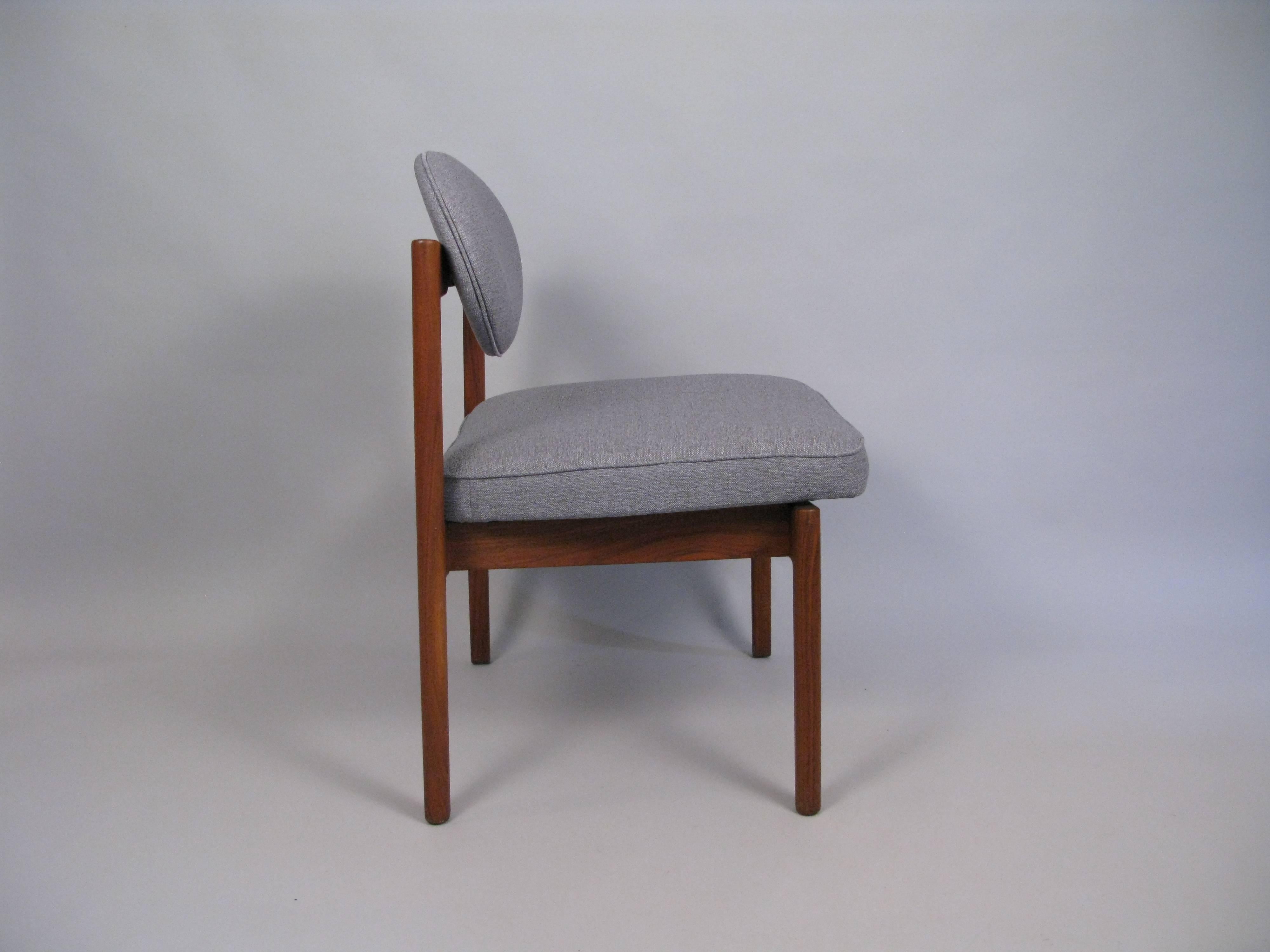 Mid-Century Modern Pair of Midcentury Teak Armless Upholstered Chairs by Jens Risom For Sale