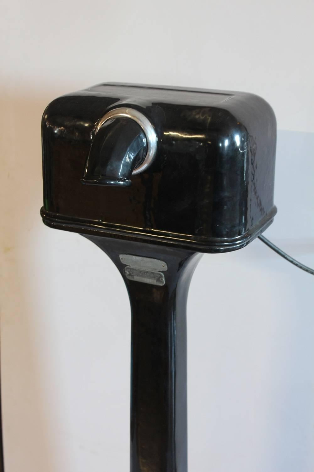 1920's Art Deco American Step On Enamel Hand Dryer. In working condition. We have two available