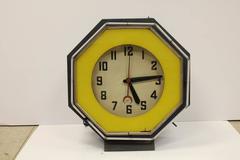 1930s American Green Neon Clock