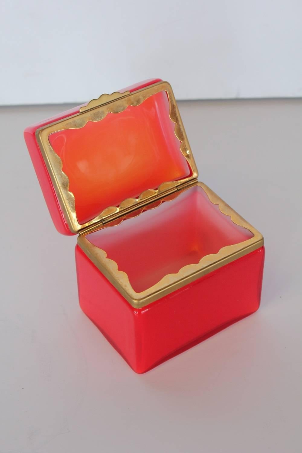 Mid-Century Modern Vintage Red Murano Glass Box For Sale