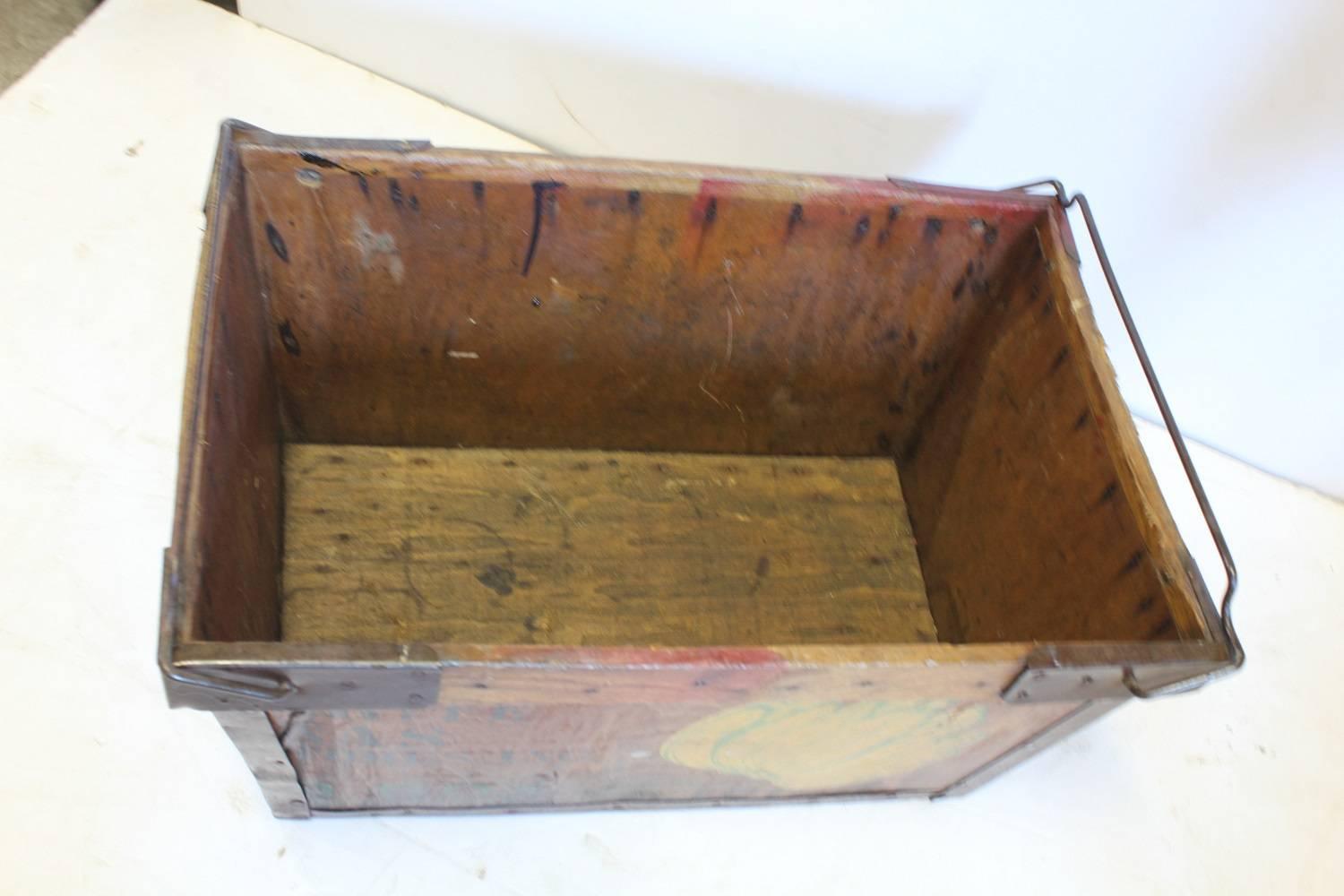 antique banana box