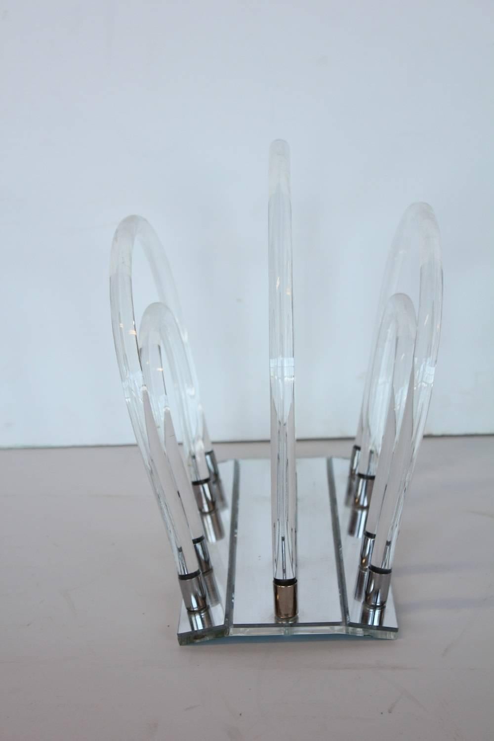 Mid-Century Modern Midcentury Lucite and Chrome Magazine Rack by Dorothy Thorpe