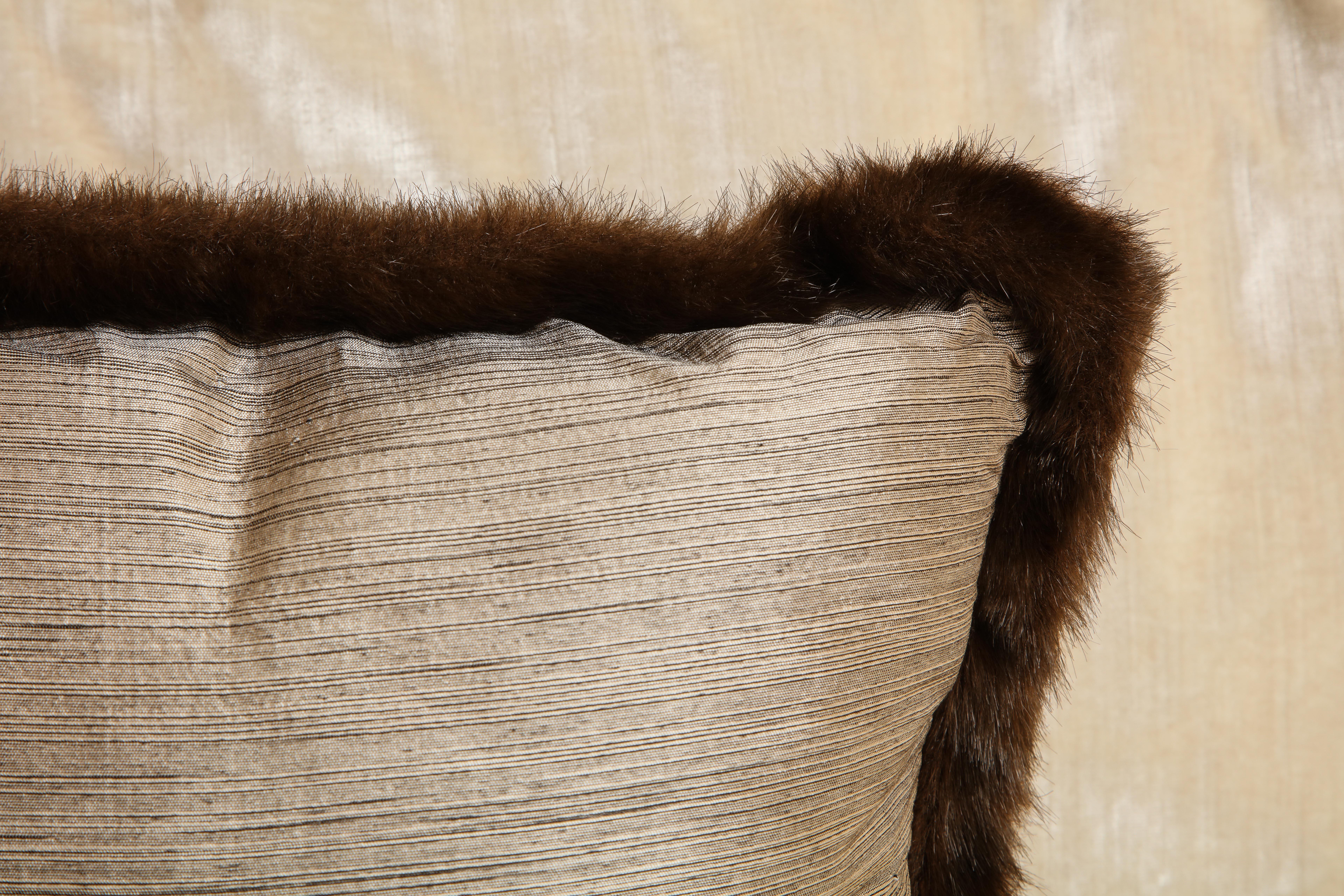 Pair of Silver and Bronze Silk and Fur Anglo-Japanese Pillow For Sale 2