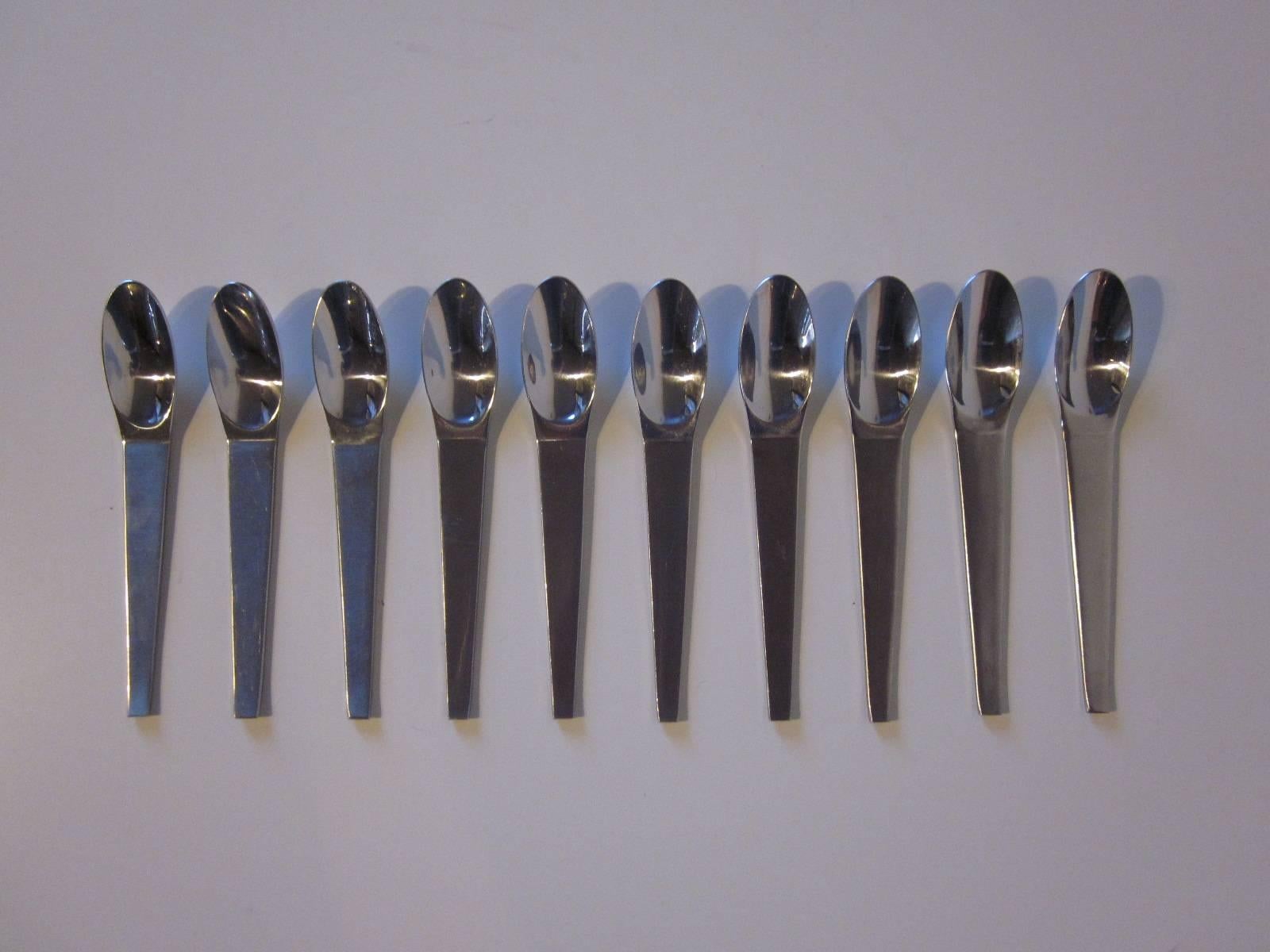 A set of ten modernist designed stainless steel teaspoon designed by Carl Auböck and manufactured by Maestro Amboss Werk and made in Austria.