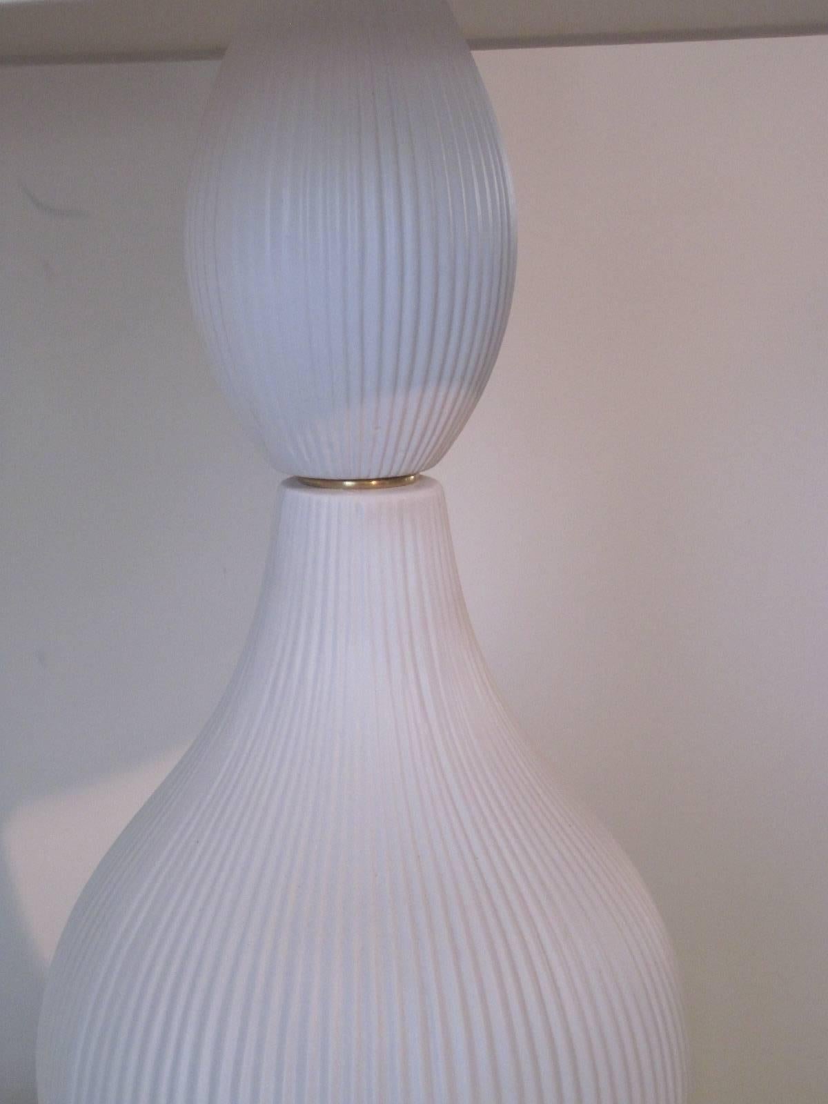 Mid-Century Modern Mid-Century Onion Skin Styled Ceramic Pottery Table Lamps