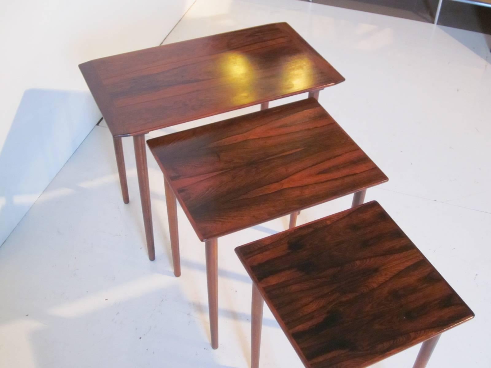 Rosewood Nesting Tables In Excellent Condition In Cincinnati, OH