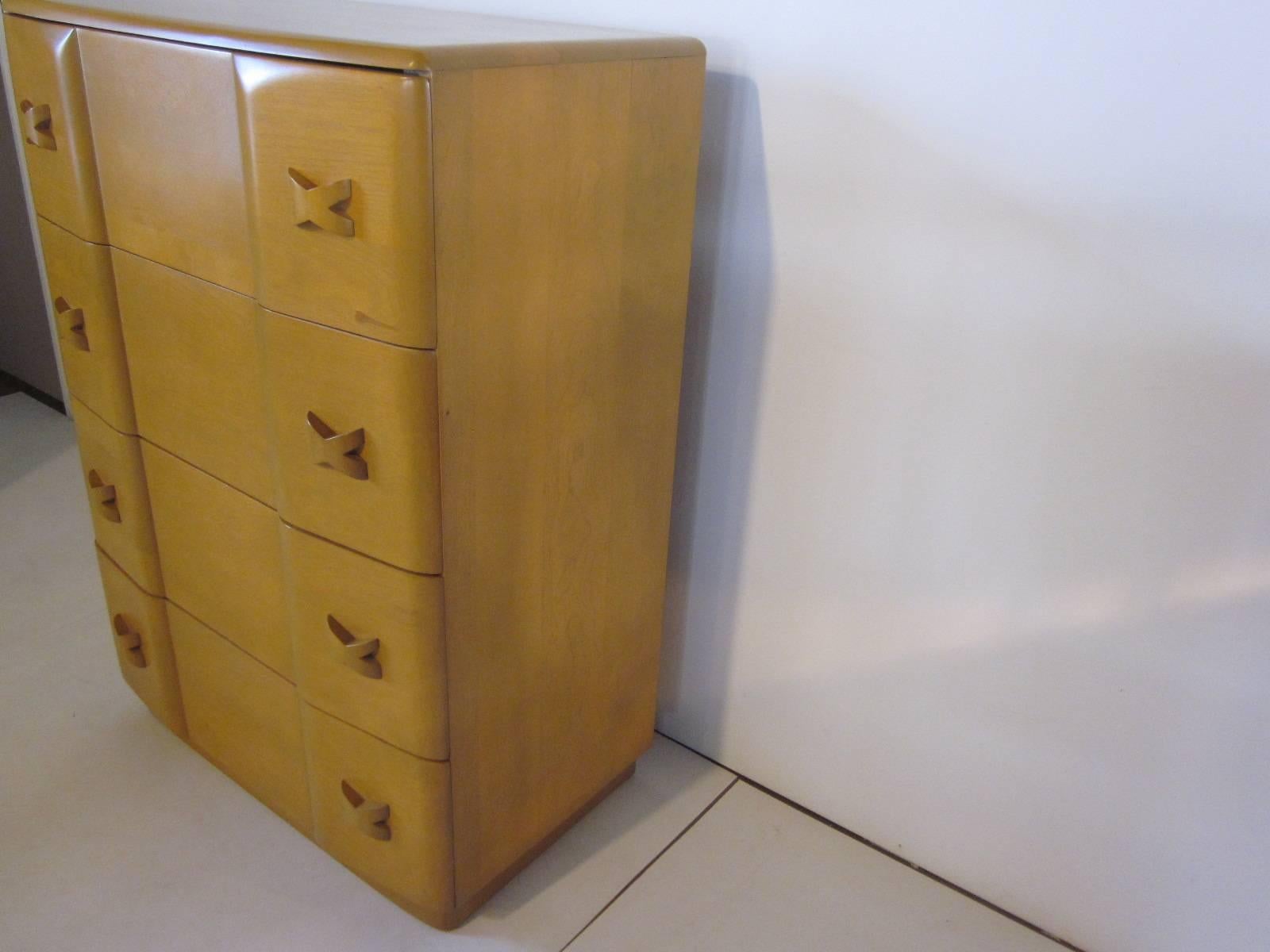 Leo Jiranek Dresser Chest by Heywood Wakefield In Excellent Condition In Cincinnati, OH