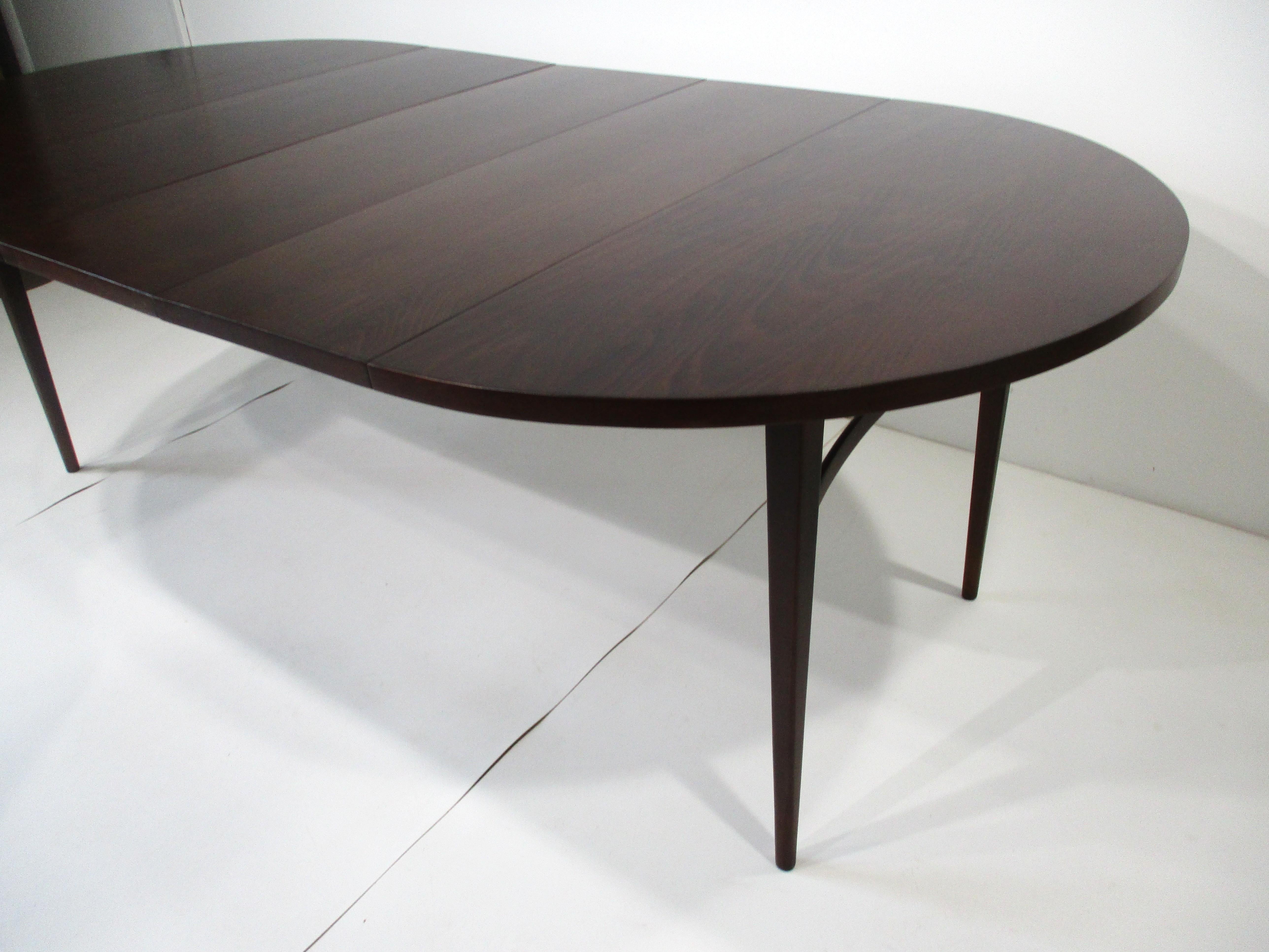 Paul McCobb Dining Table from the Perimeter Group Collection For Sale 4