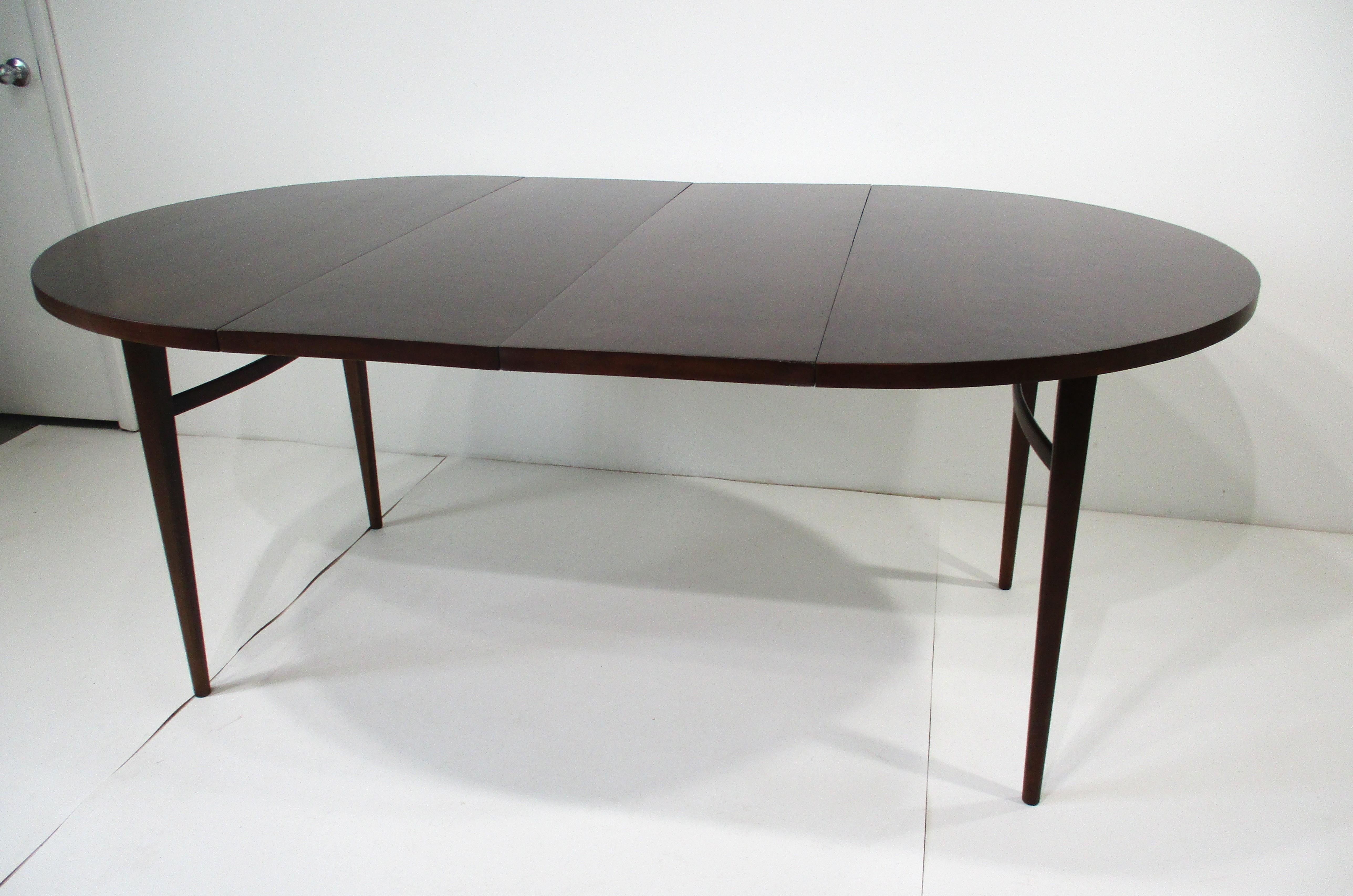 Paul McCobb Dining Table from the Perimeter Group Collection For Sale 6