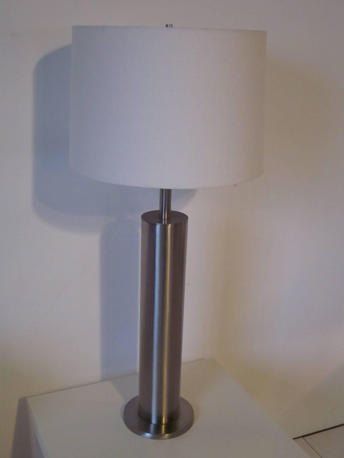 Laurel Brushed Stainless Table Lamp In Good Condition In Cincinnati, OH