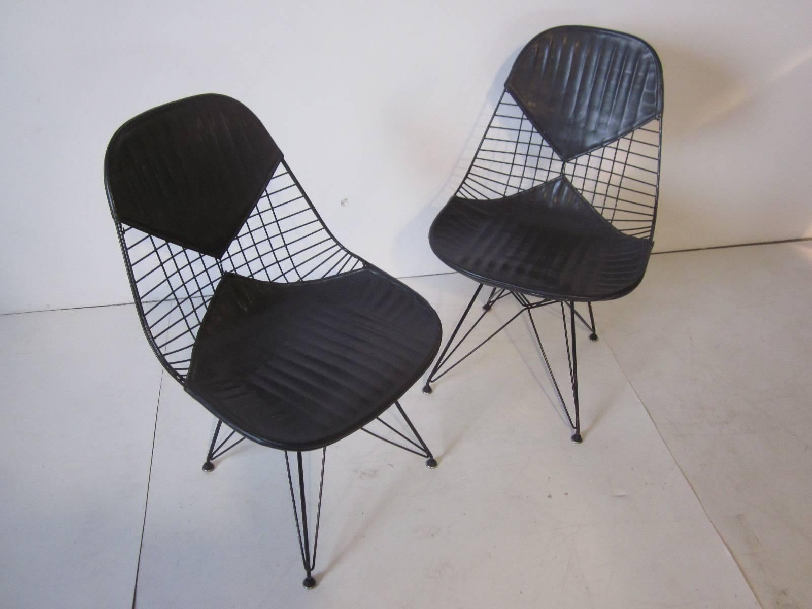Mid-Century Modern Eames Herman Miller Eiffel Tower Wire Chairs