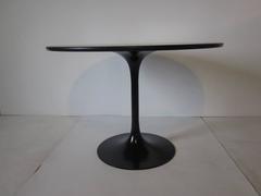 Saarinen and Knoll Styled Tulip Dining Table