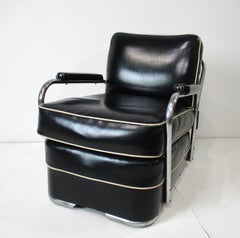 Art Deco Streamline Lounge Chair in the style of Gilbert Rohde and Kim Weber