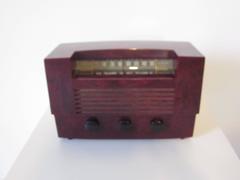RCA Marbleized Catalin Radio Model 66X8