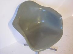 Eames Sea Foam Green Aluminum Group Shell Chair