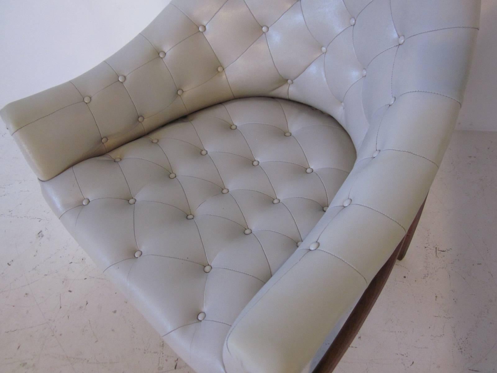 20th Century Milo Baughman Tufted Lounge Chair