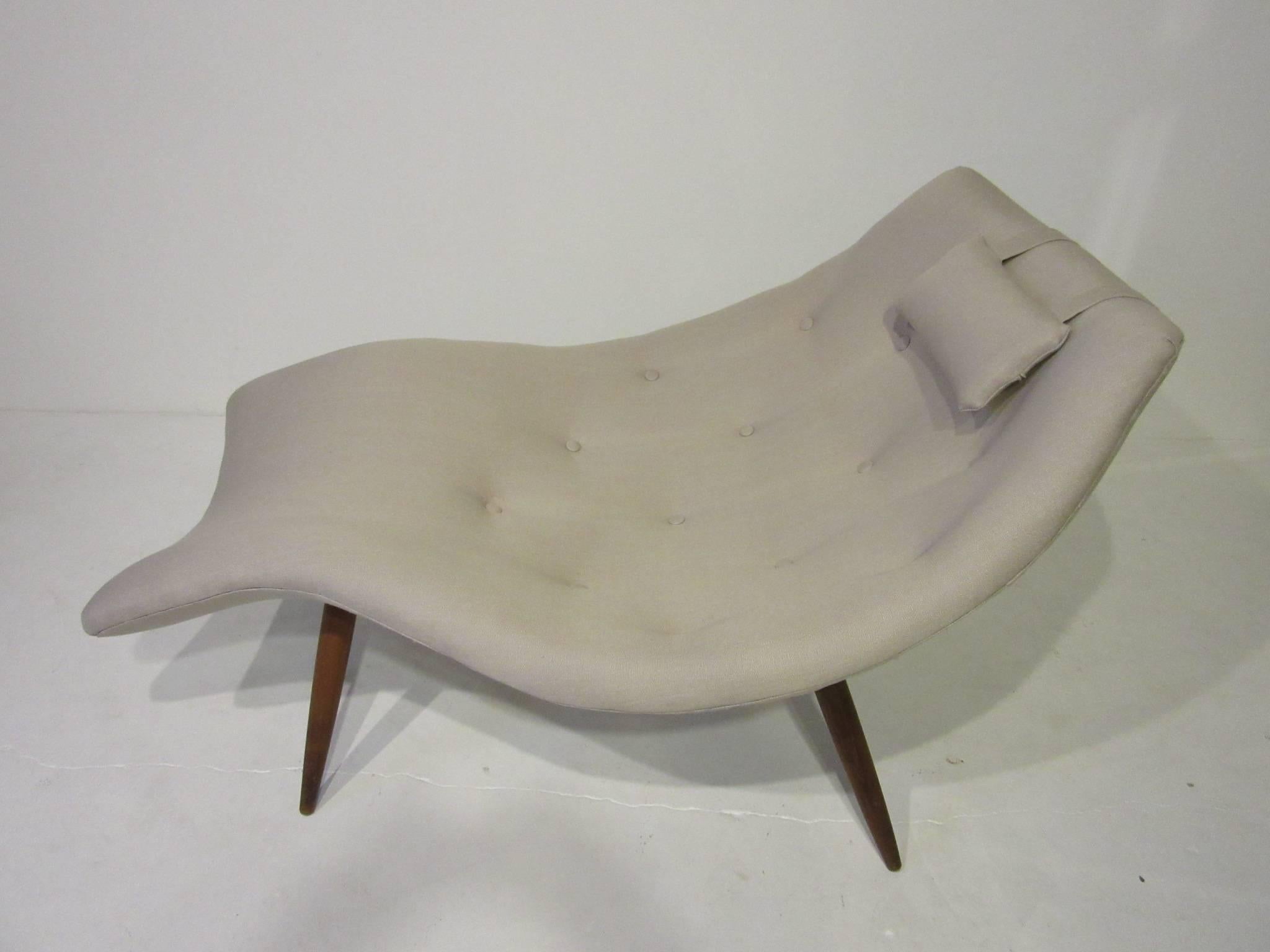 outdoor chaise lounge chair
