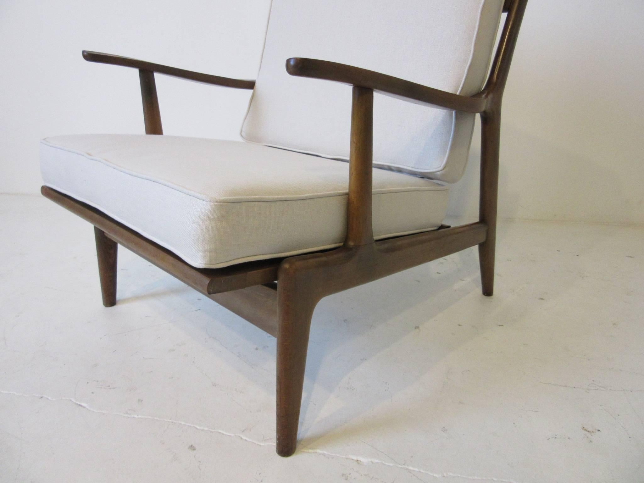 Italian Danish Styled Wood Framed Upholstered Lounge Chair In Good Condition In Cincinnati, OH