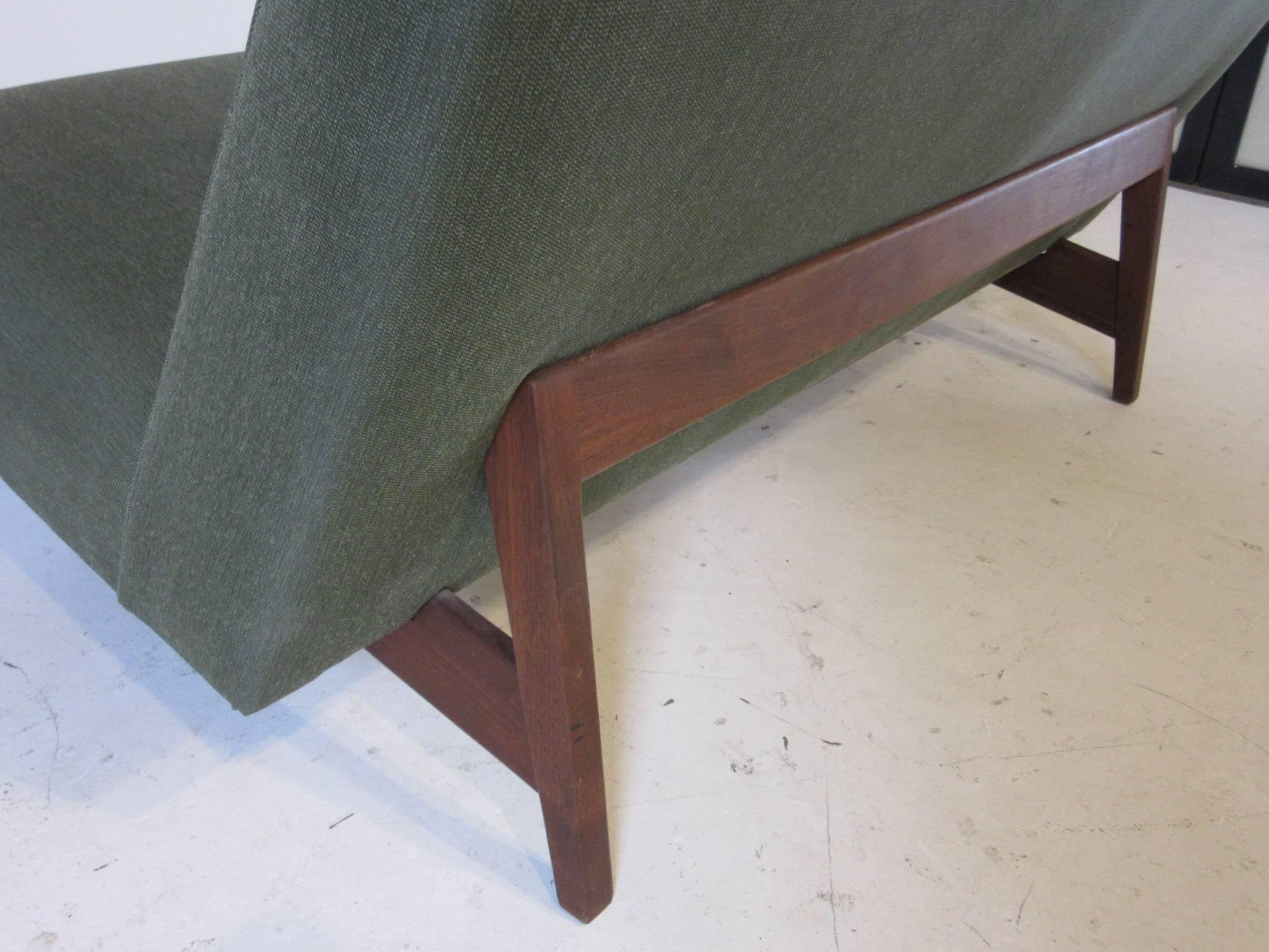 Jens Risom Danish Styled Settee Love Seat 1