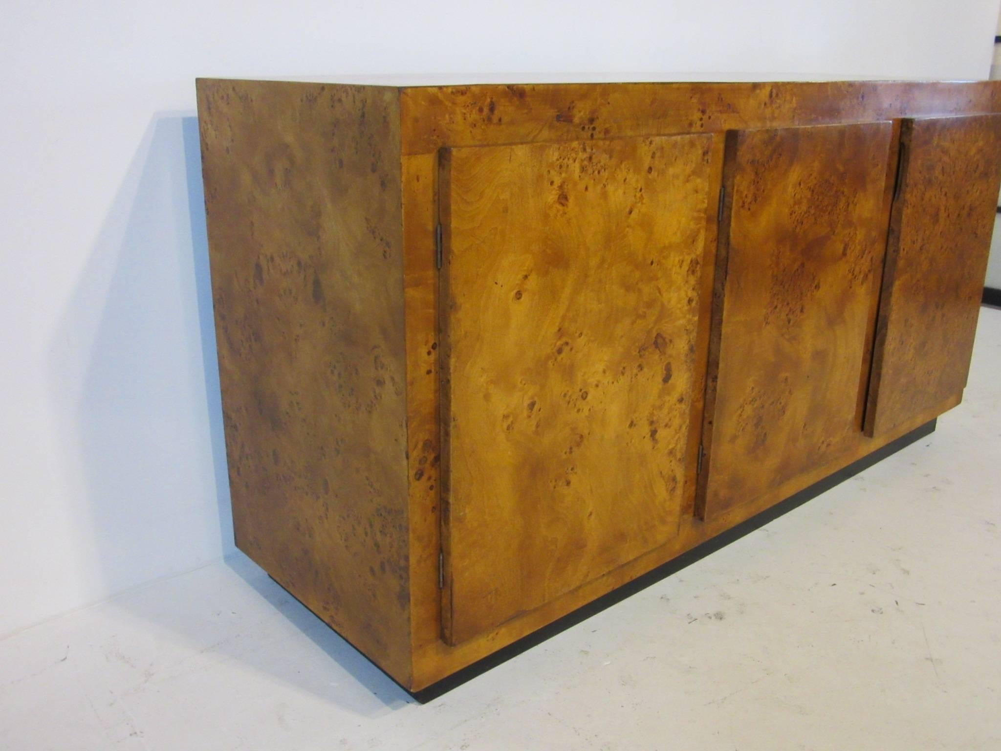 Mid-Century Modern Burl Wood Credenza Cabinet in the Style of Milo Baughman