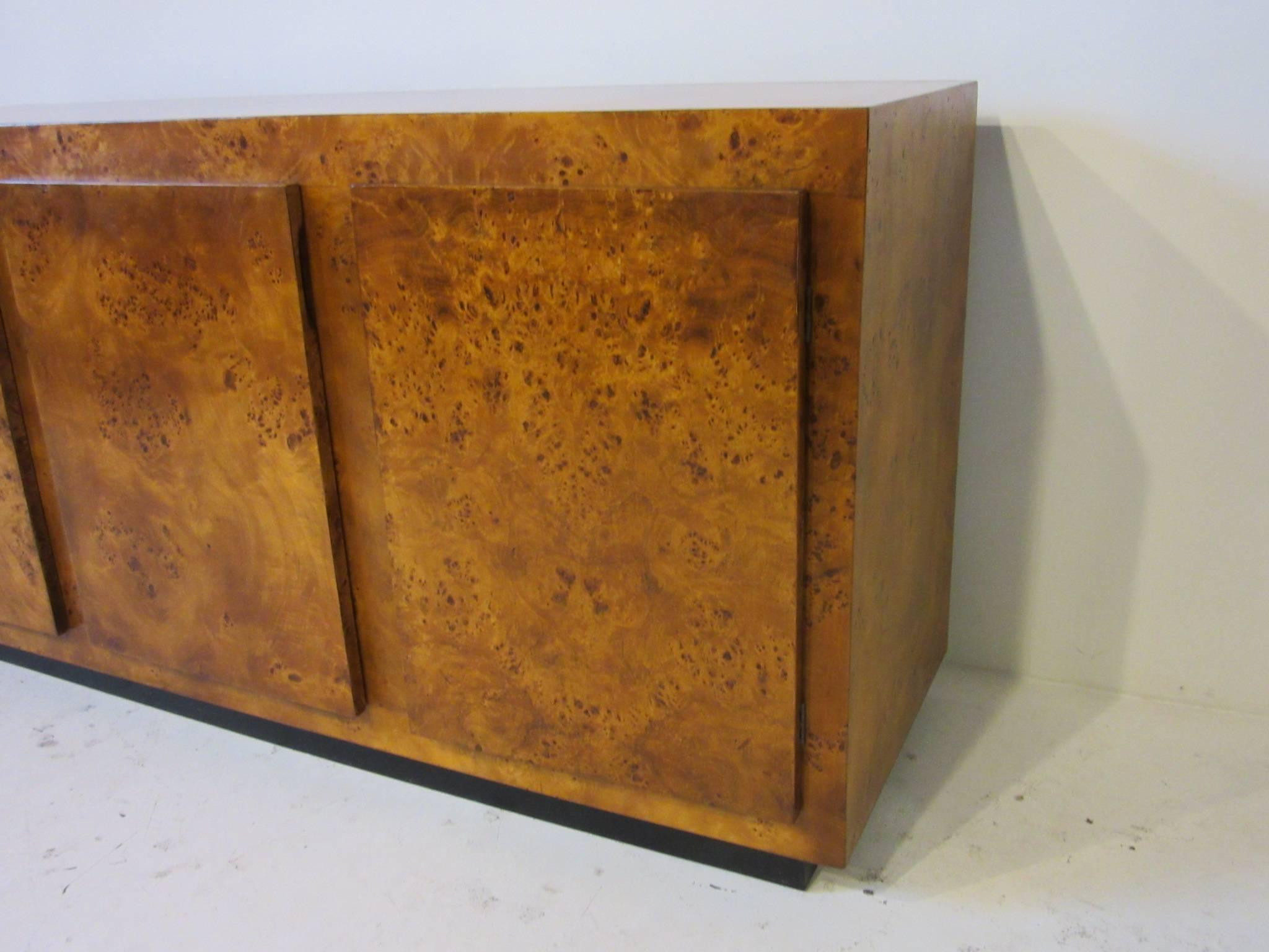 American Burl Wood Credenza Cabinet in the Style of Milo Baughman