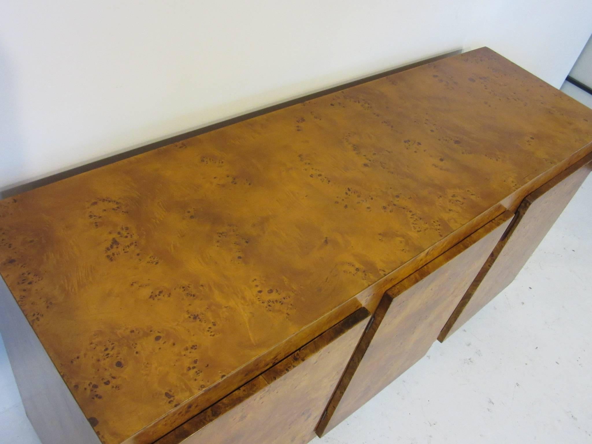 20th Century Burl Wood Credenza Cabinet in the Style of Milo Baughman