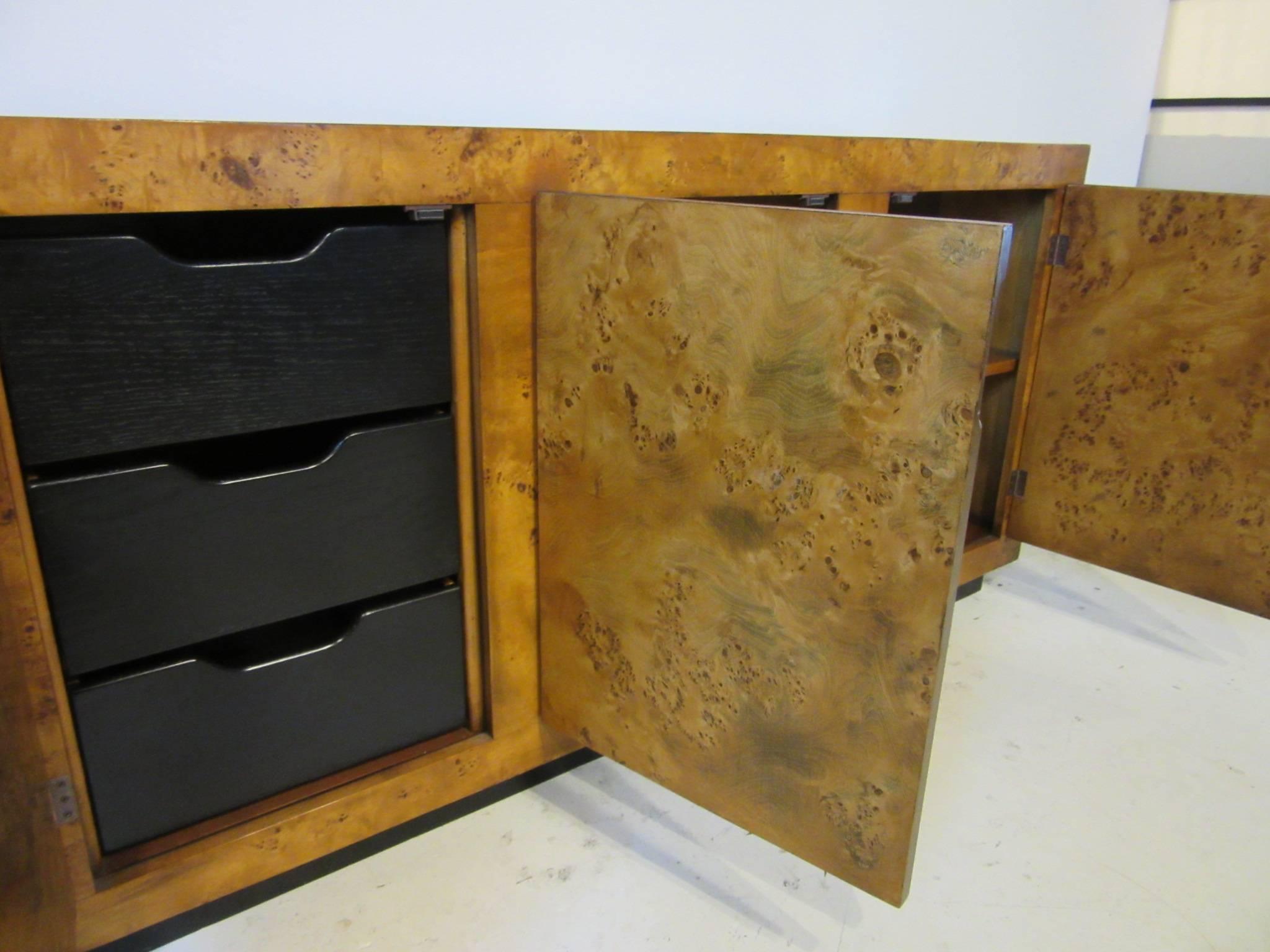 Milo Baughman Styled Burl Wood Credenza Chest In Good Condition In Cincinnati, OH