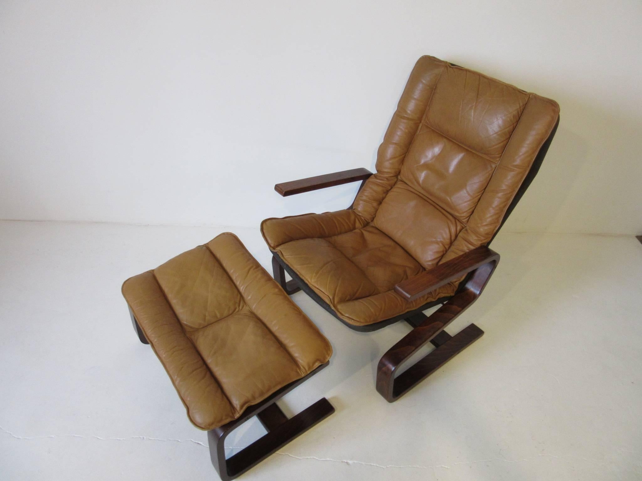 Ingmar Relling Danish Styled Leather Lounge Chair and Ottoman by Westnofa In Good Condition In Cincinnati, OH