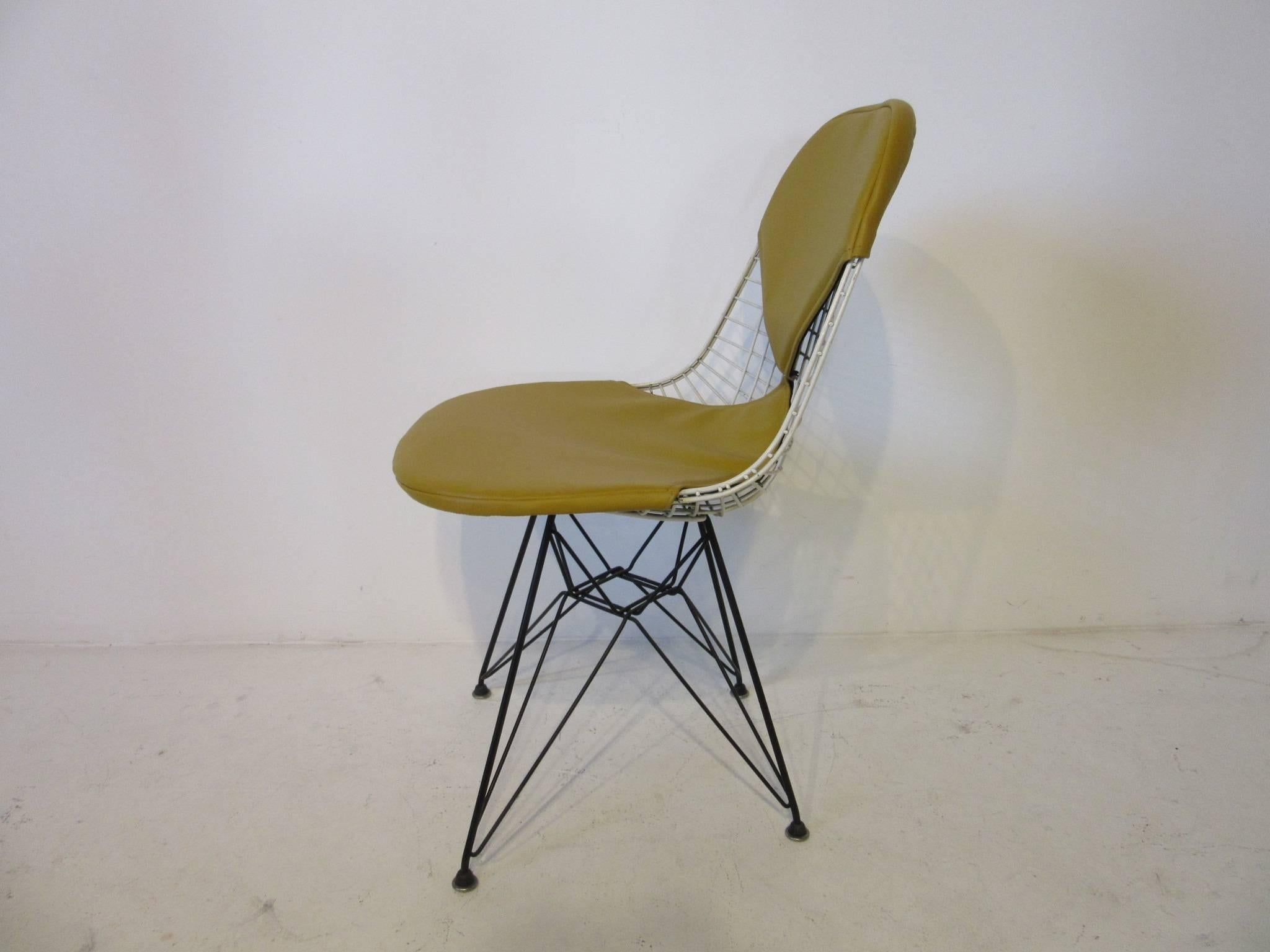 American Eames Herman Miller Wire and Upholstered Eiffel Tower Dining Chairs