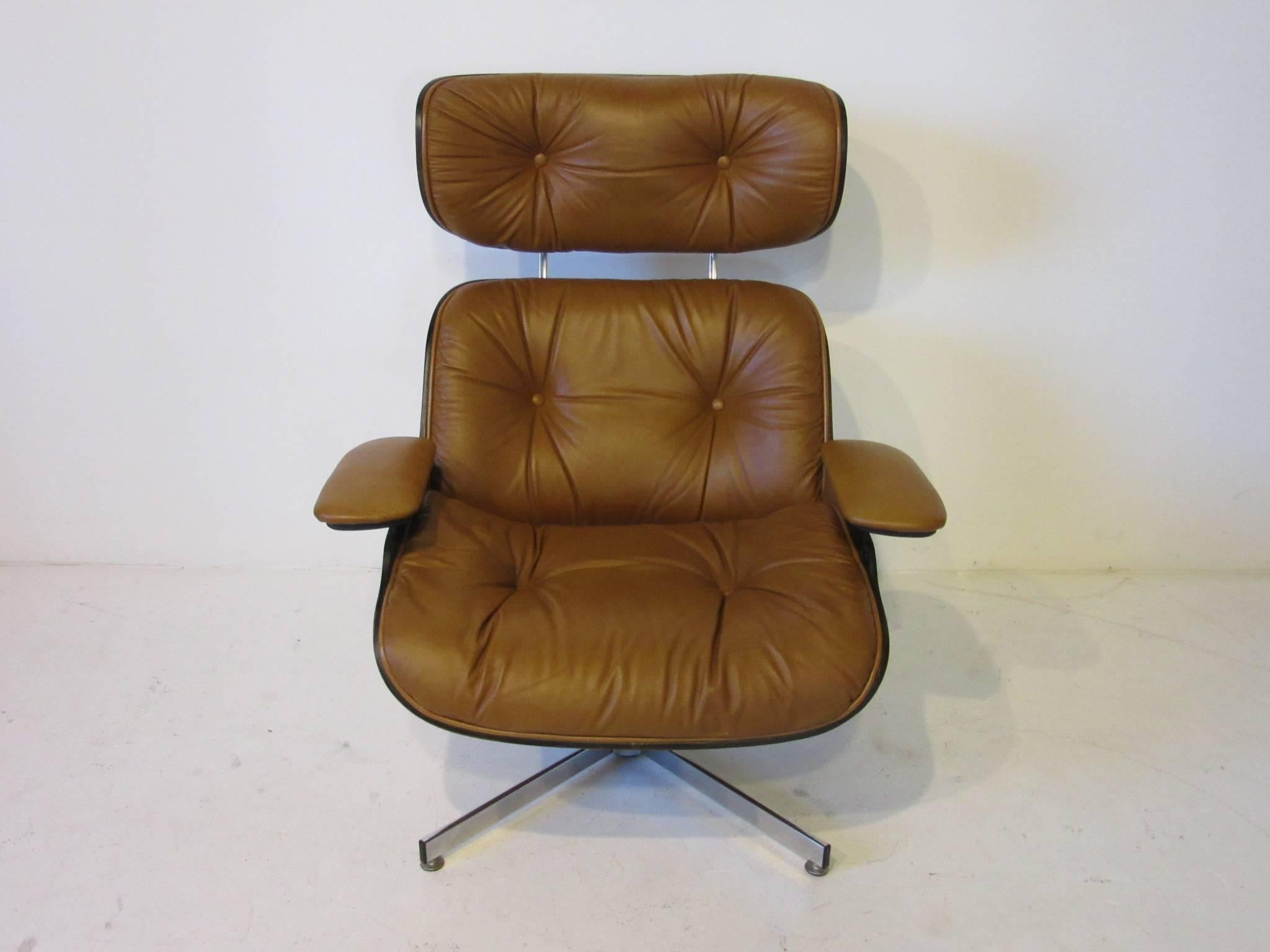American George Mulhauser for Plycraft Leather Lounge Chair in the Style of Eames
