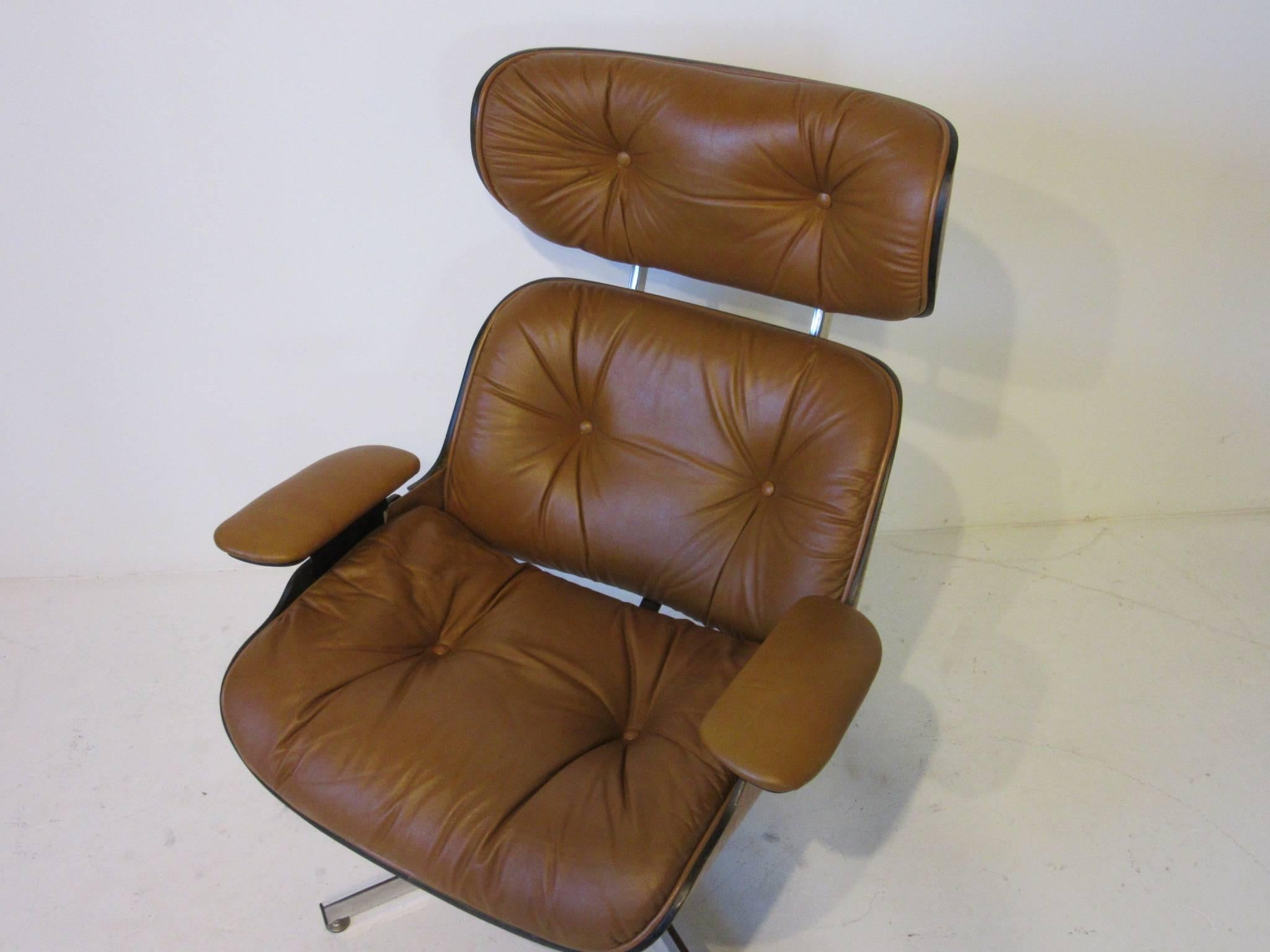 George Mulhauser for Plycraft Leather Lounge Chair in the Style of Eames 1