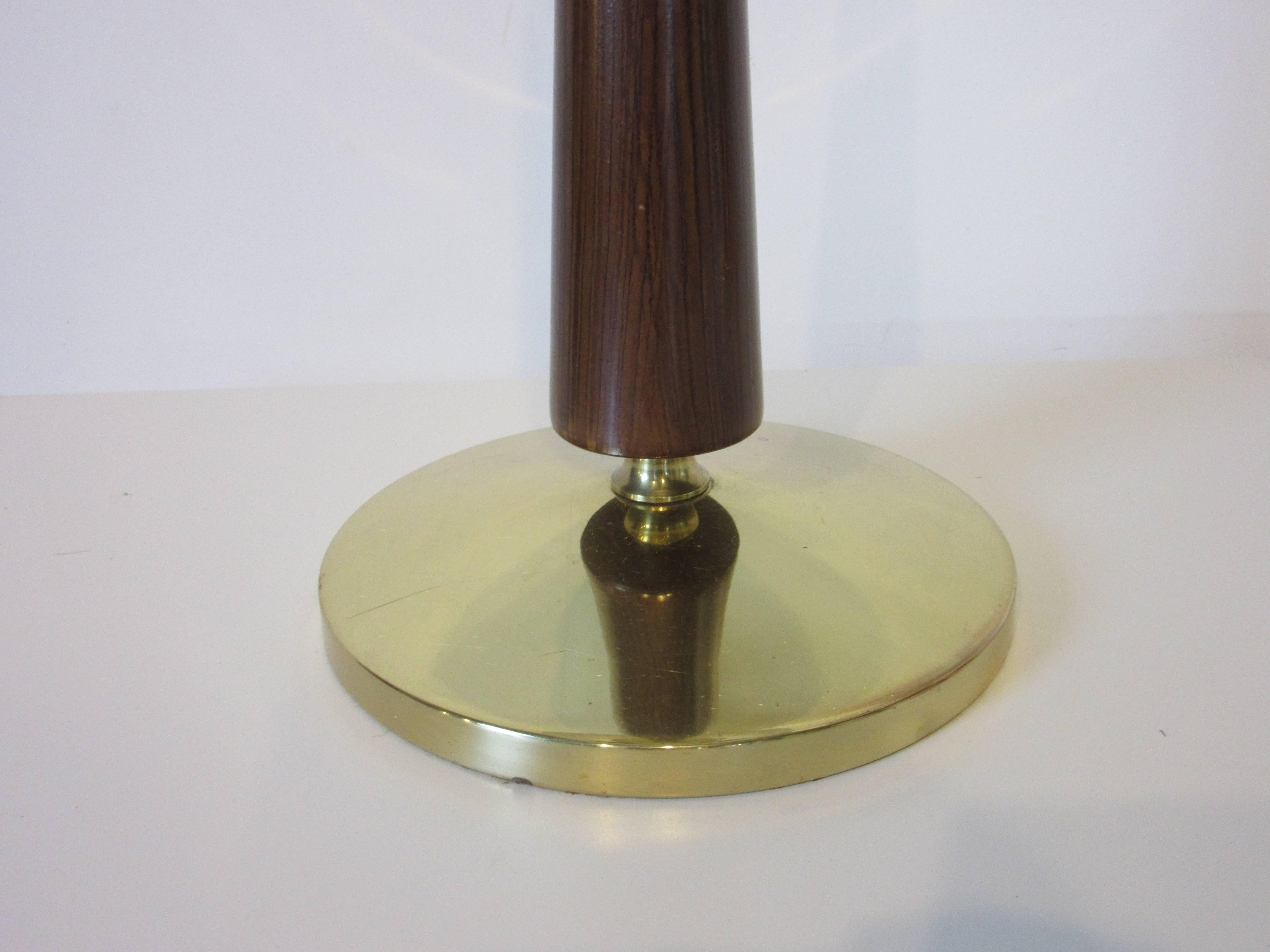 Stiffel Mid-Century Brass and Faux Rosewood Table Lamps In Good Condition In Cincinnati, OH