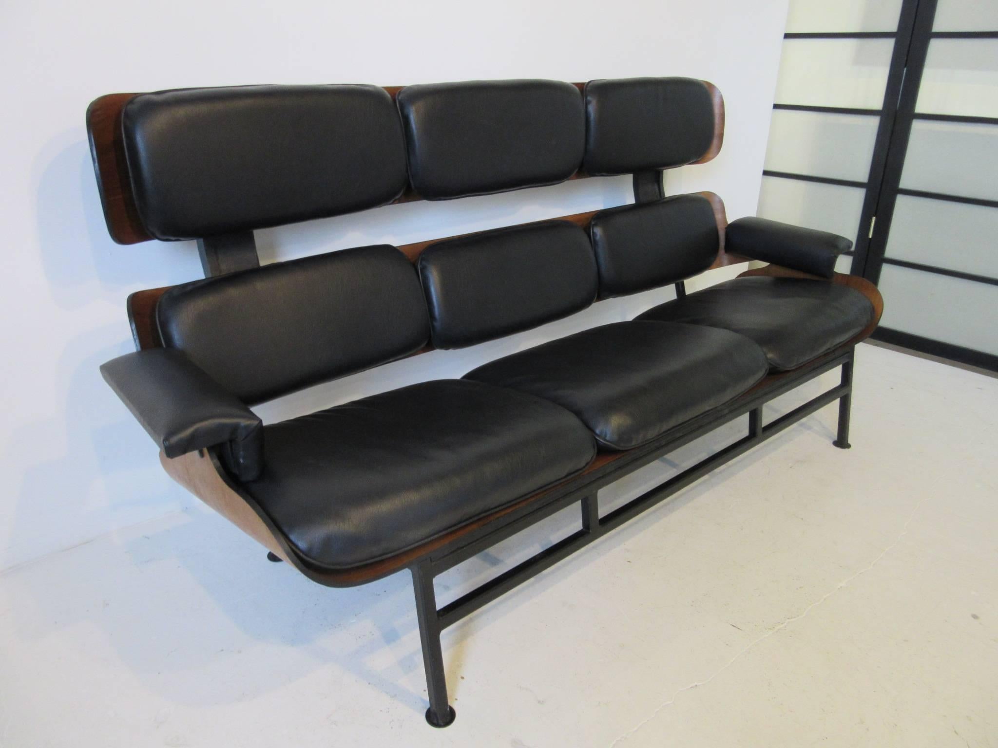 Prototype George Mulhauser Plycraft Sofa Very Rare 1