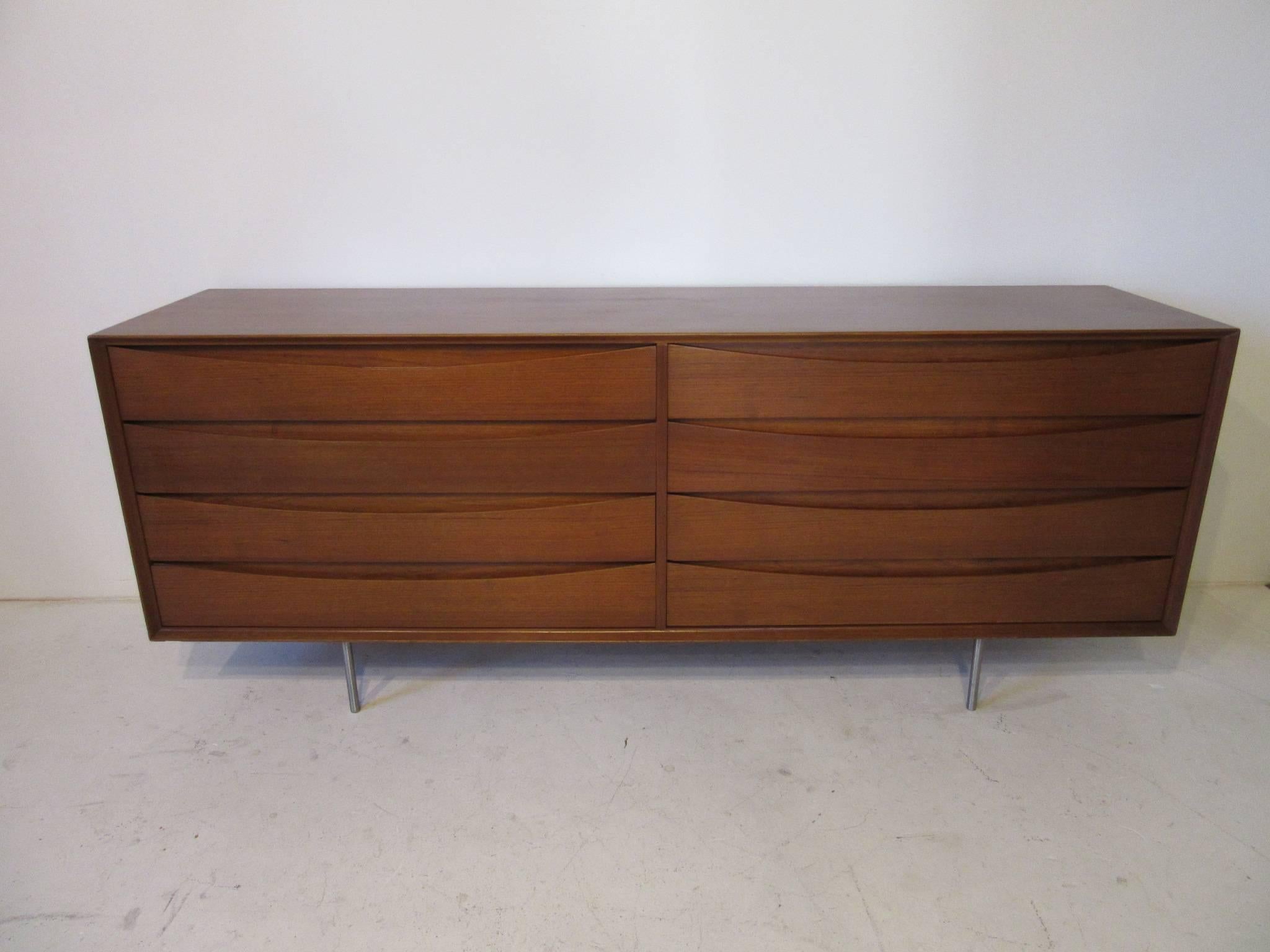 Arne Vodder Teak Wood Dresser Chest by Sibast, Denmark 1