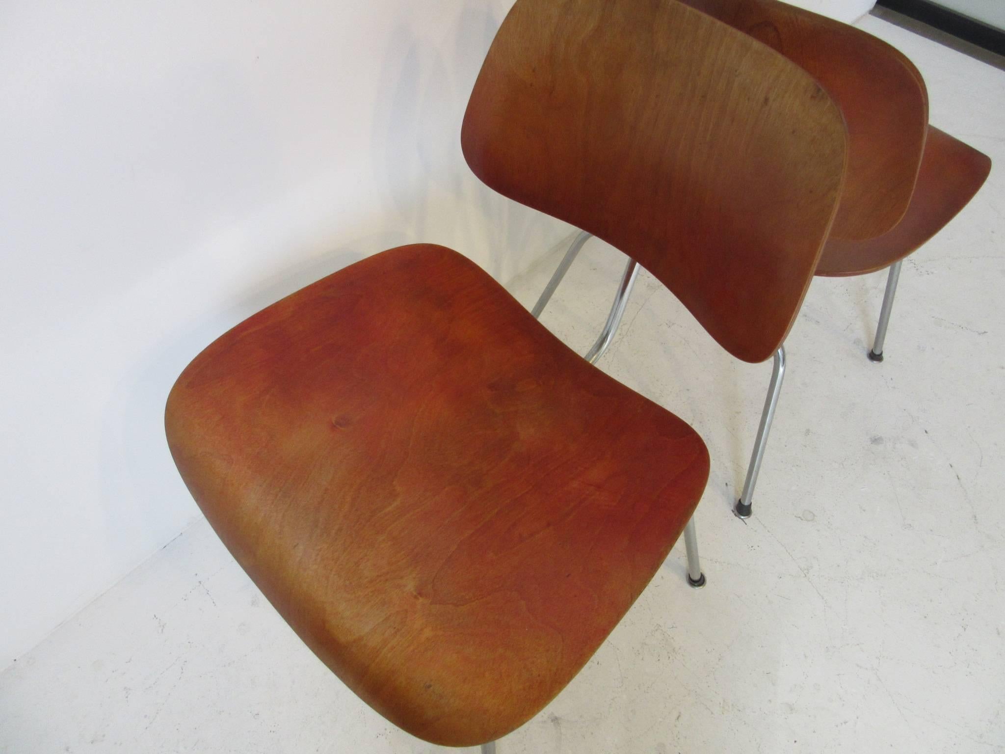 Eames Red Aniline Dyed DCM Chairs by Herman Miller In Good Condition In Cincinnati, OH