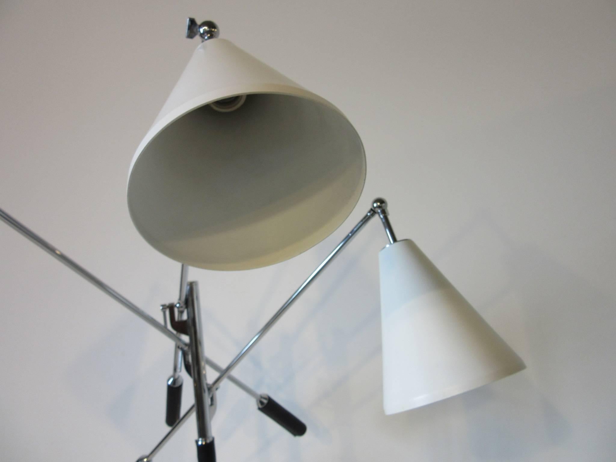 20th Century Italian Triennale Floor Lamp in the style of Angelo Lelli