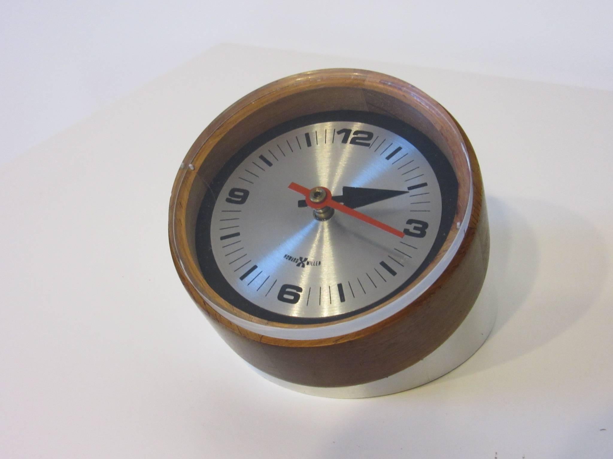 20th Century George Nelson / Howard Miller Table Clock