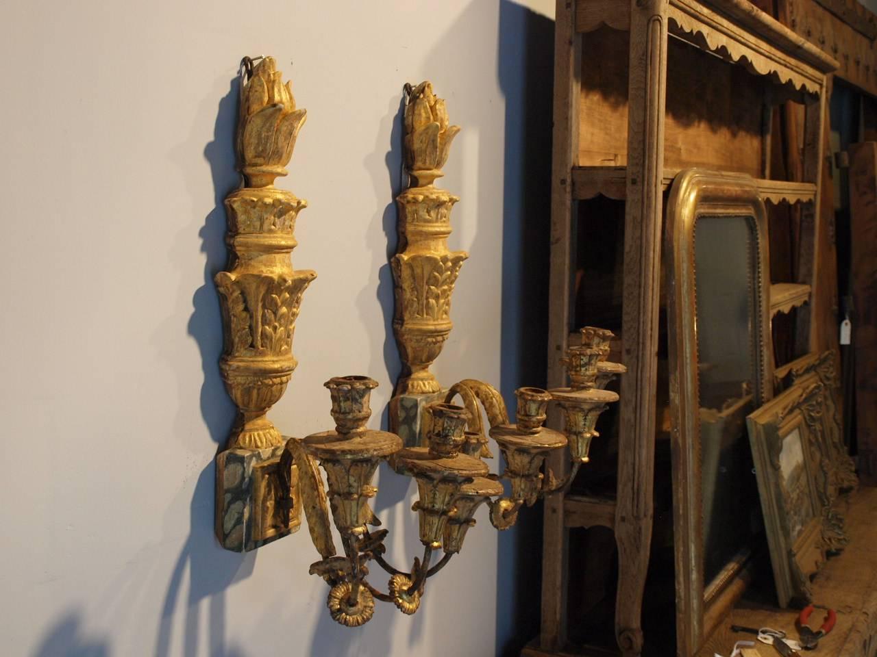 Pair of 18th Century Northern Italian Three-Arm Sconces, Appliques in Giltwood In Good Condition For Sale In Atlanta, GA