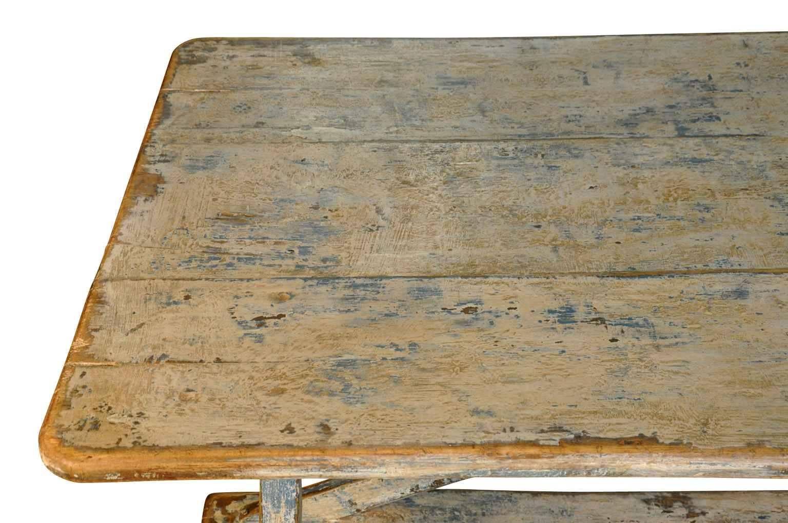 Spanish 19th Century Farm Table in Painted Wood 5