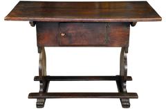French 18th Century "Charger" Table in Oak